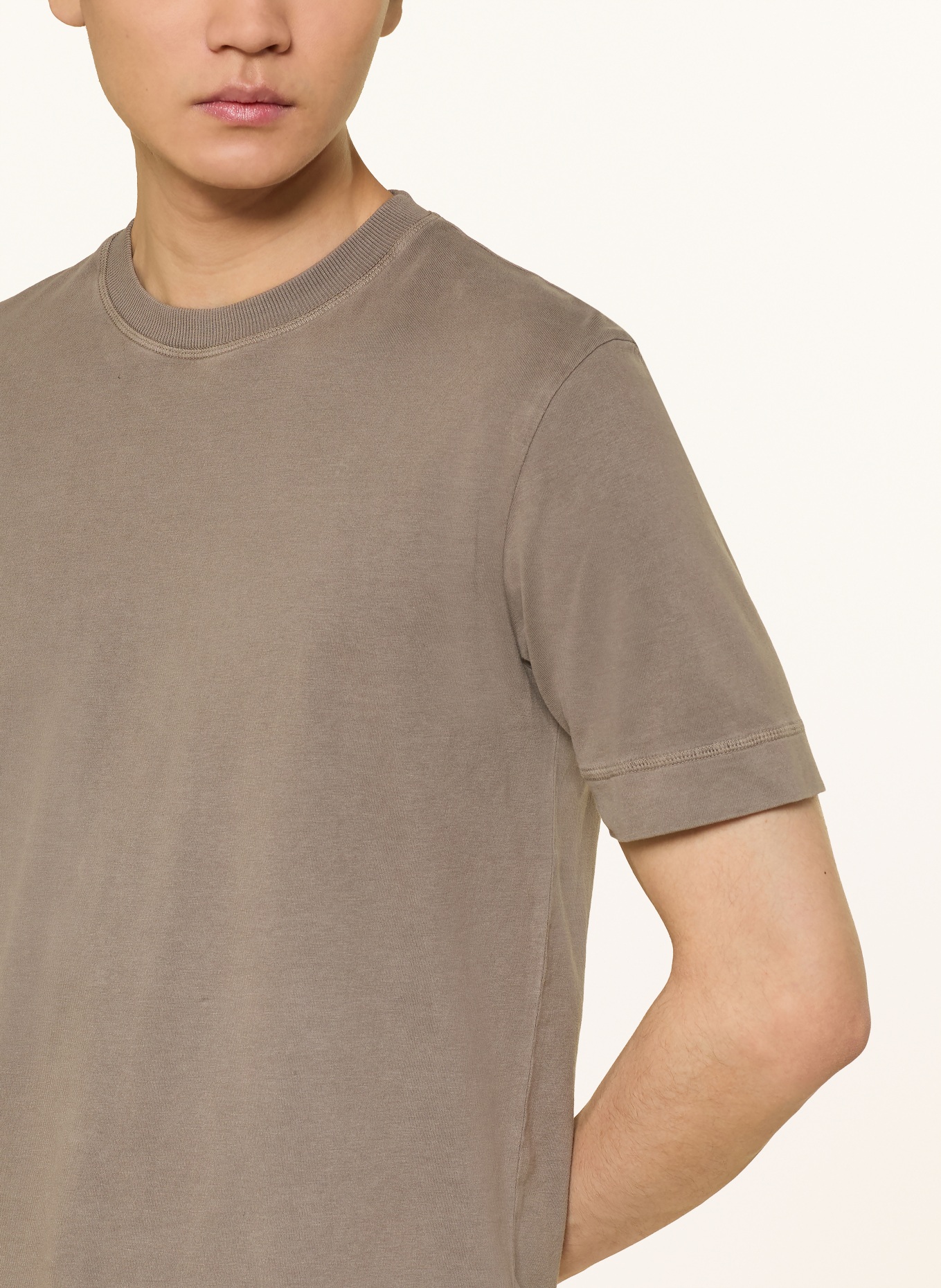 DRYKORN T-Shirt RAPHAEL: TAUPE