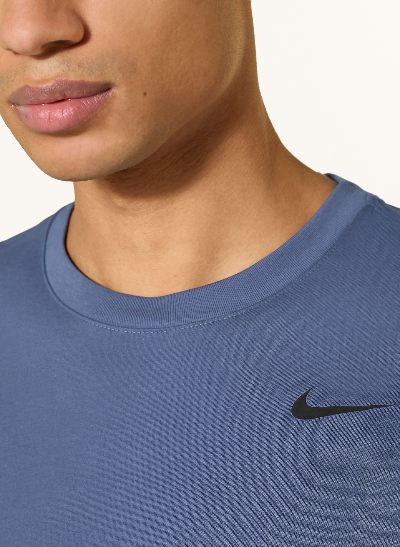 Nike T-Shirt: BLAU
