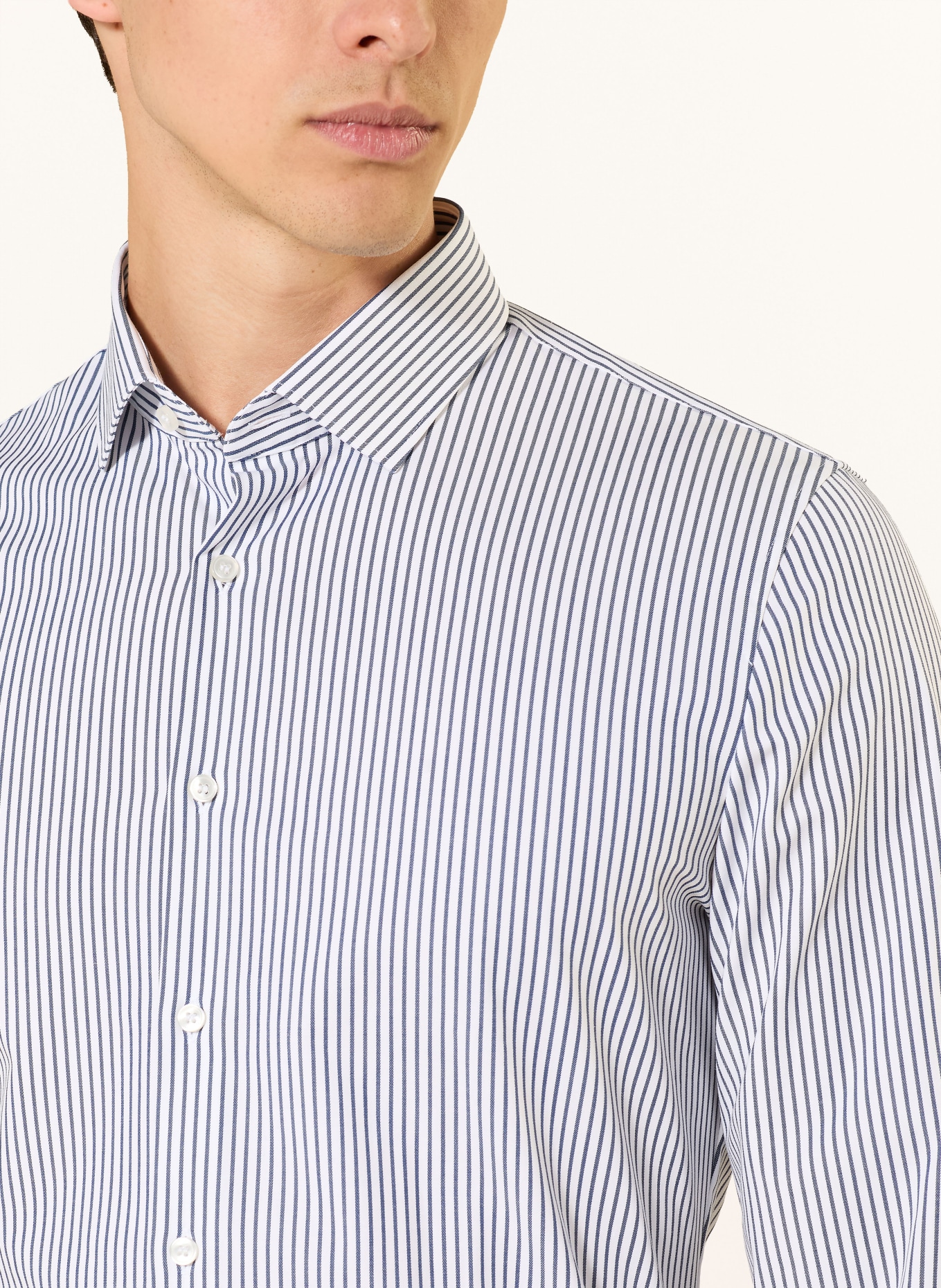 OLYMP Koszula z dżerseju nr Six 24/Seven super slim: BIAŁY / GRANATOWY