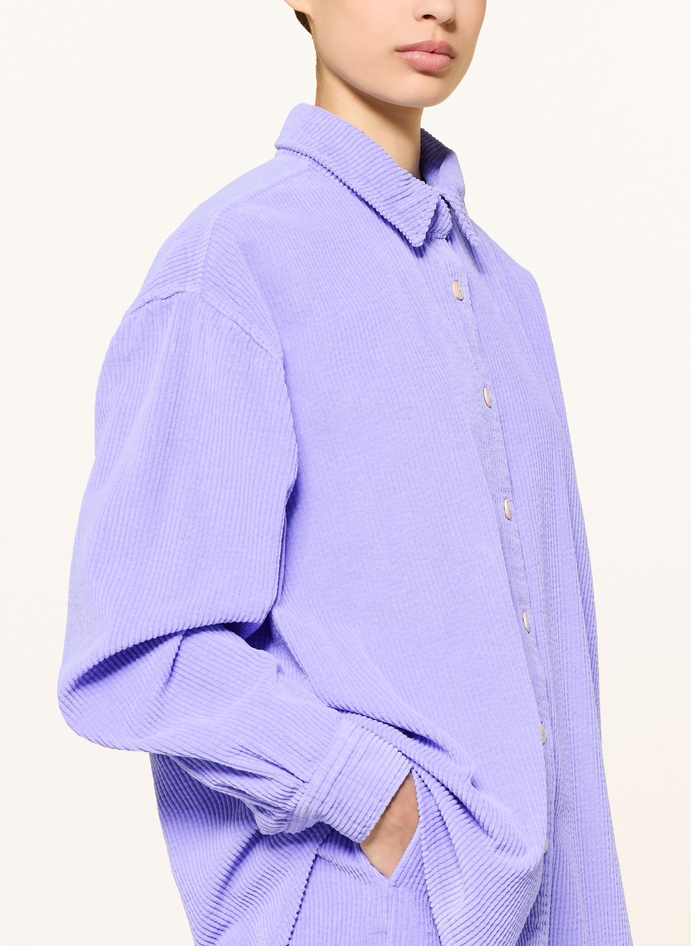 American Vintage Manšestrová svrchní košile PADOW: SVĚTLE FIALOVÁ