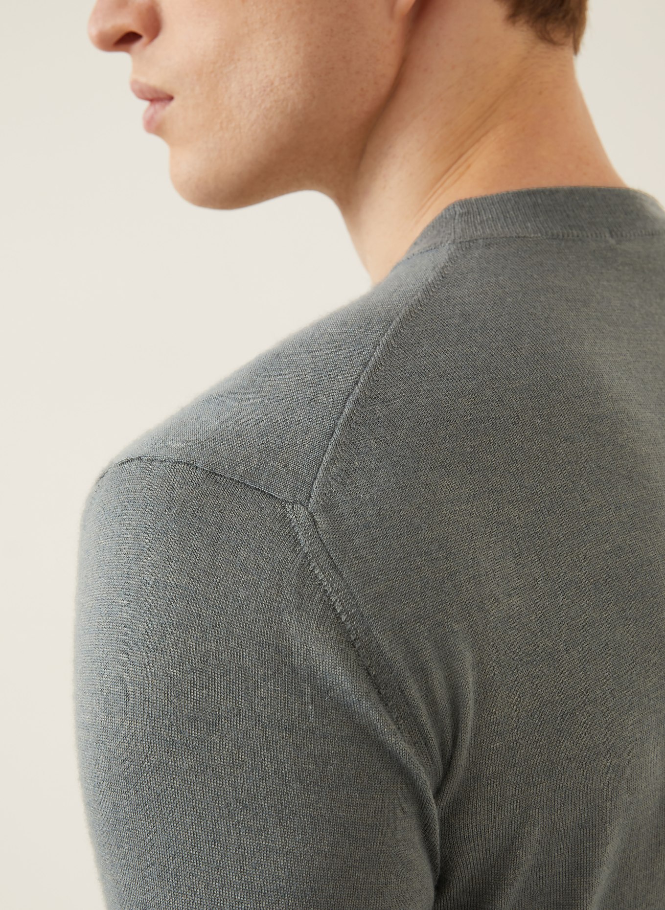 FIORONI Cashmere-Pullover mit Seide: GRÜN