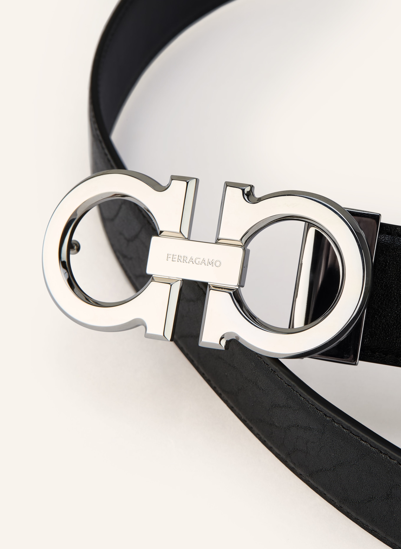 FERRAGAMO Reversible leather belt: BLACK