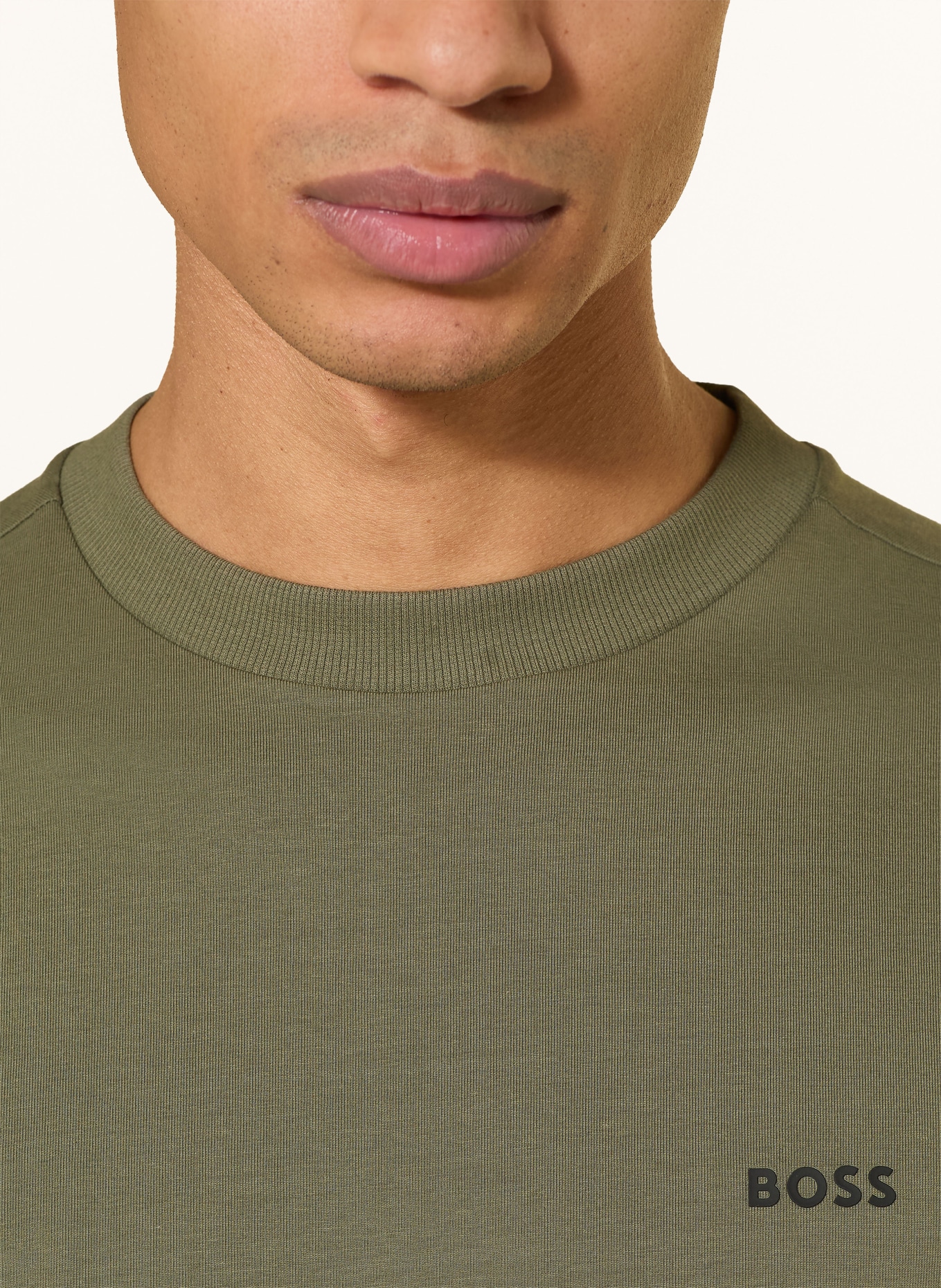 BOSS T-Shirt TEE: KHAKI