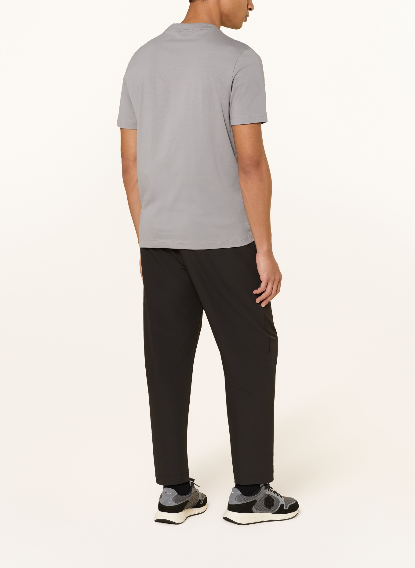 BOSS T-shirt TEE: SZARY