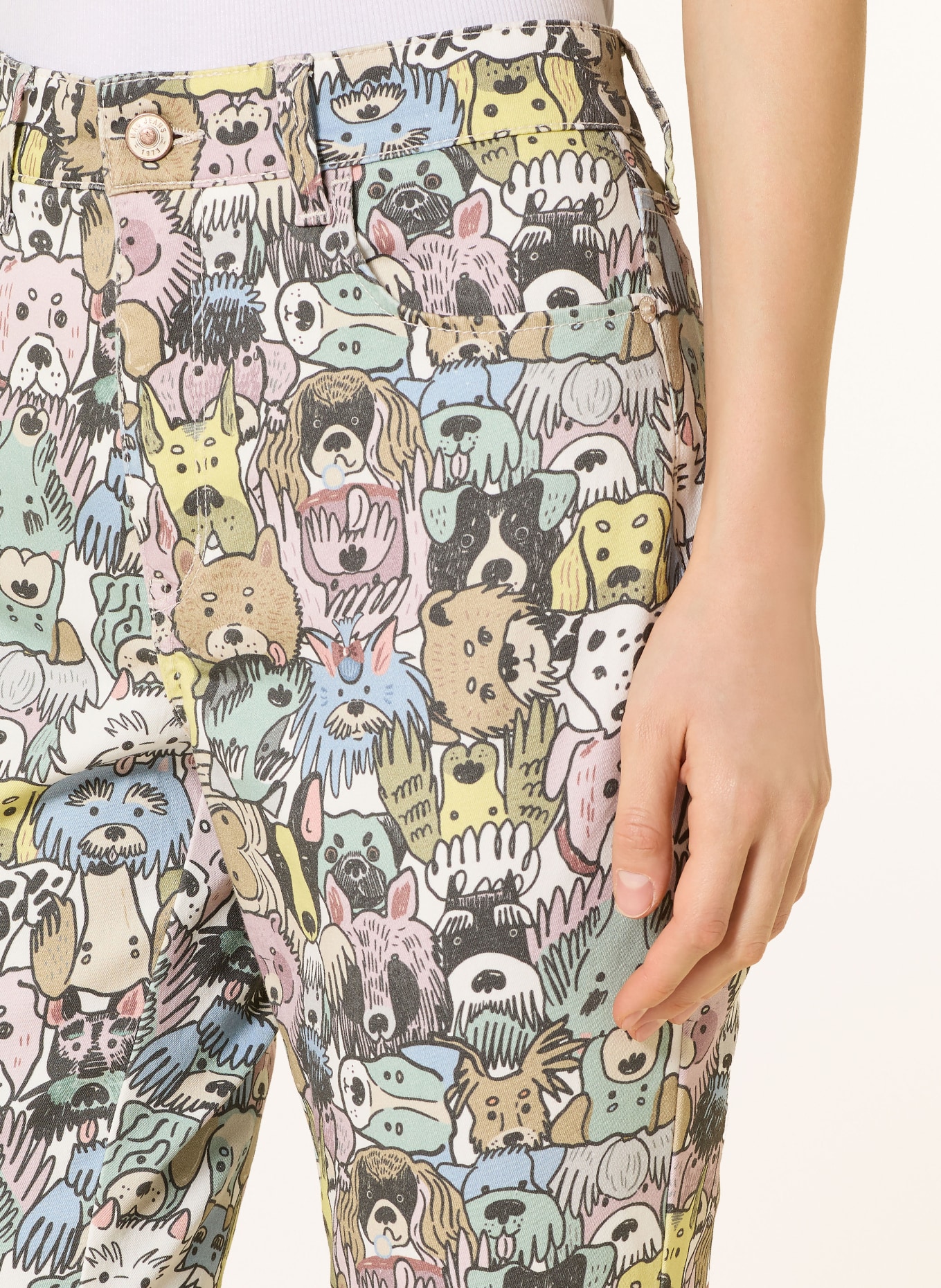 MAC Jeansy 7/8 DREAM KICK: 917B colored dog print