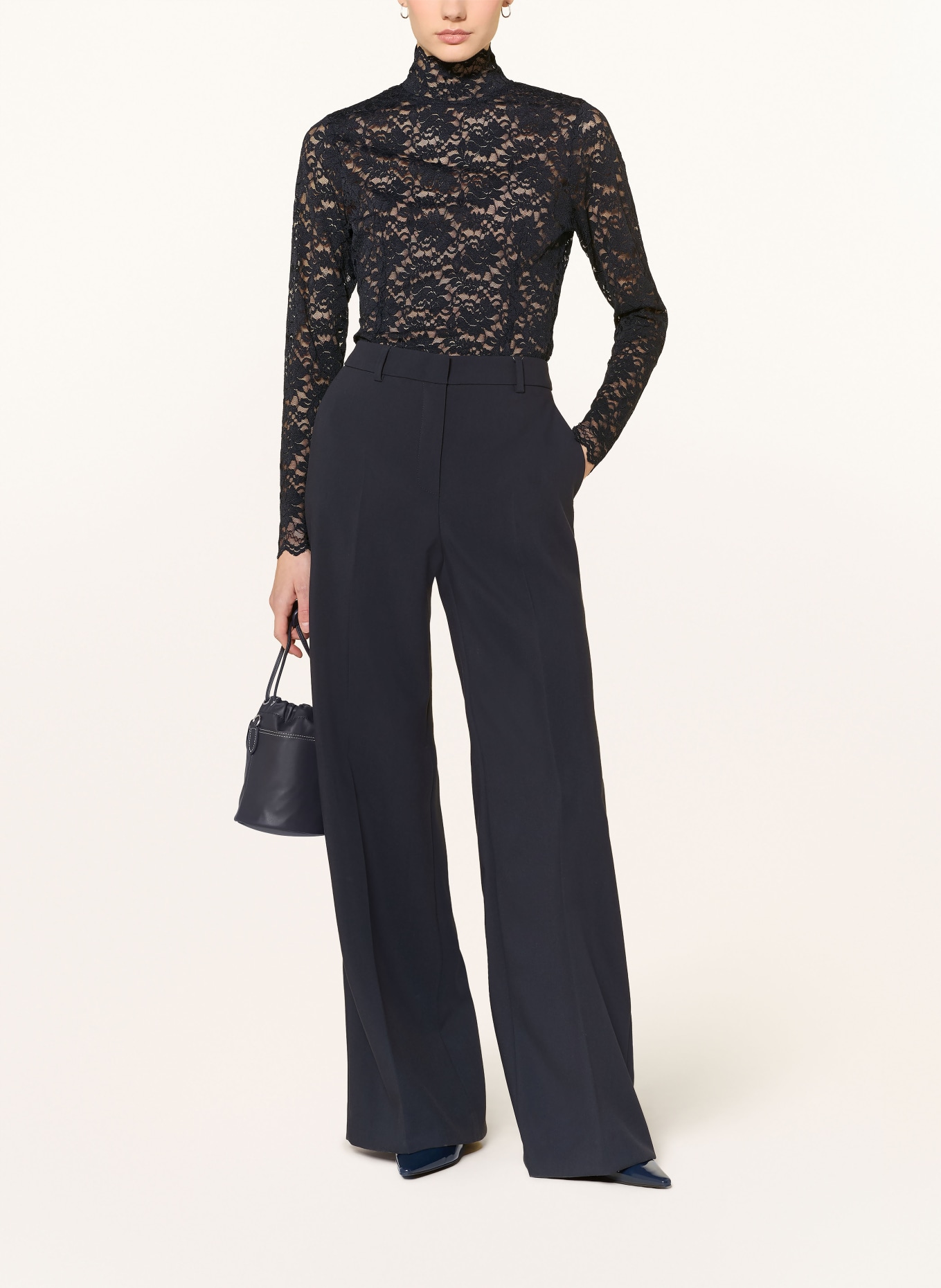 NEO NOIR Tričko s dlouhým rukávem LIZA z krajky: TMAVĚ MODRÁ