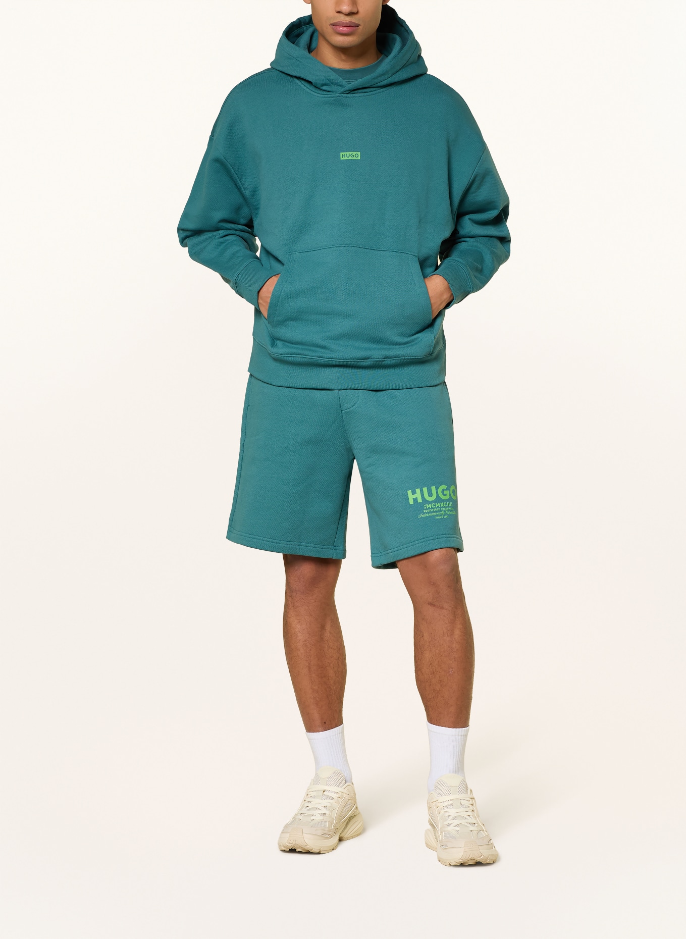 HUGO Hoodie NAZARDO: TÜRKIS