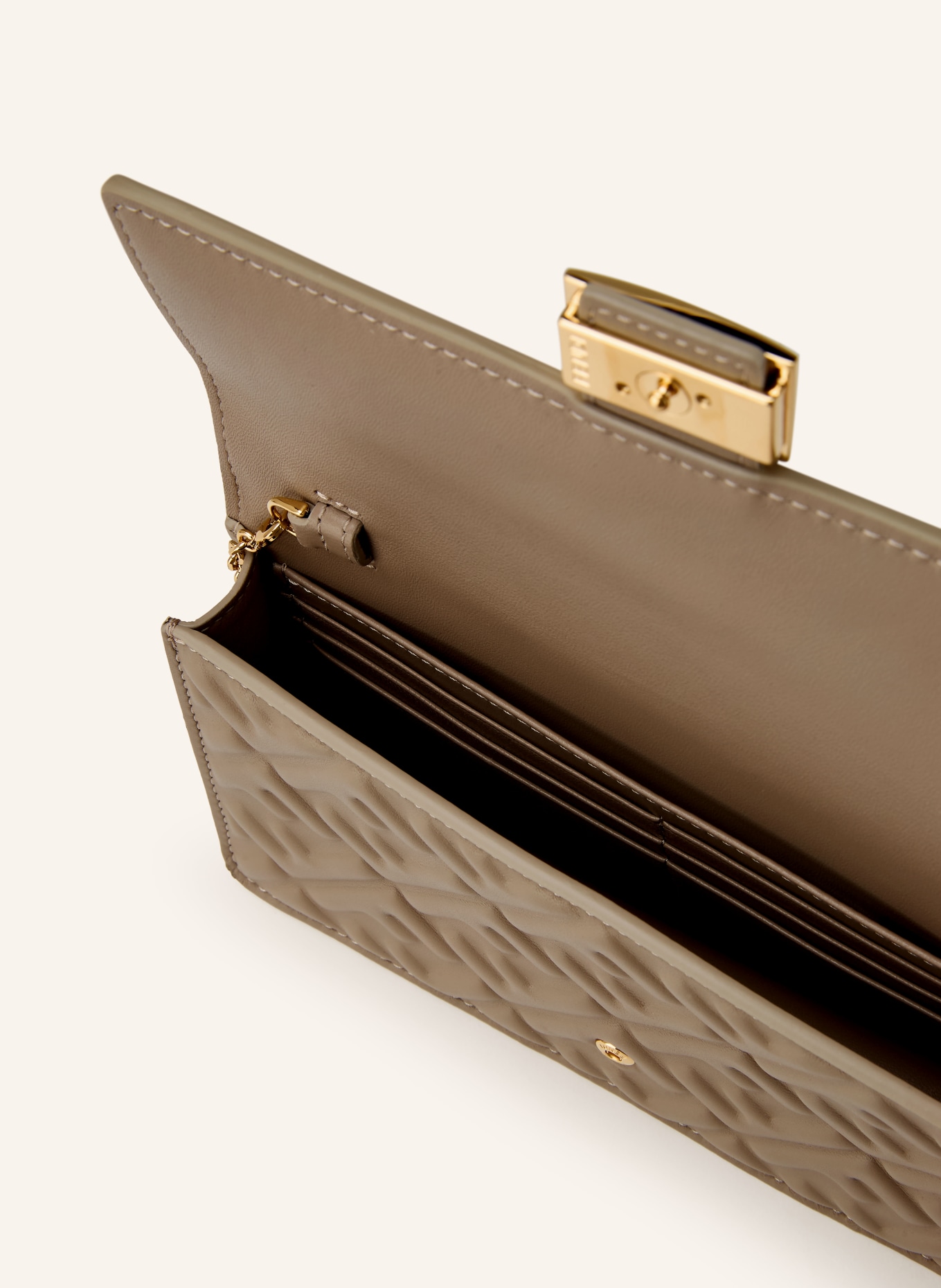 FENDI Peněženka BAGUETTE na zavěšení přes rameno: ČERNOŠEDÁ / ZLATÁ