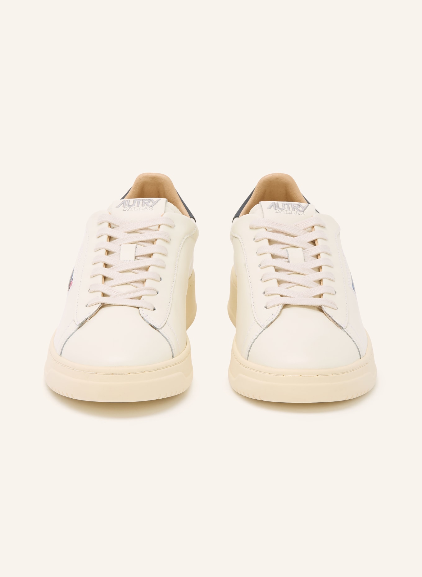 AUTRY Sneaker DALLAS LOW: CREME / BLAUGRAU