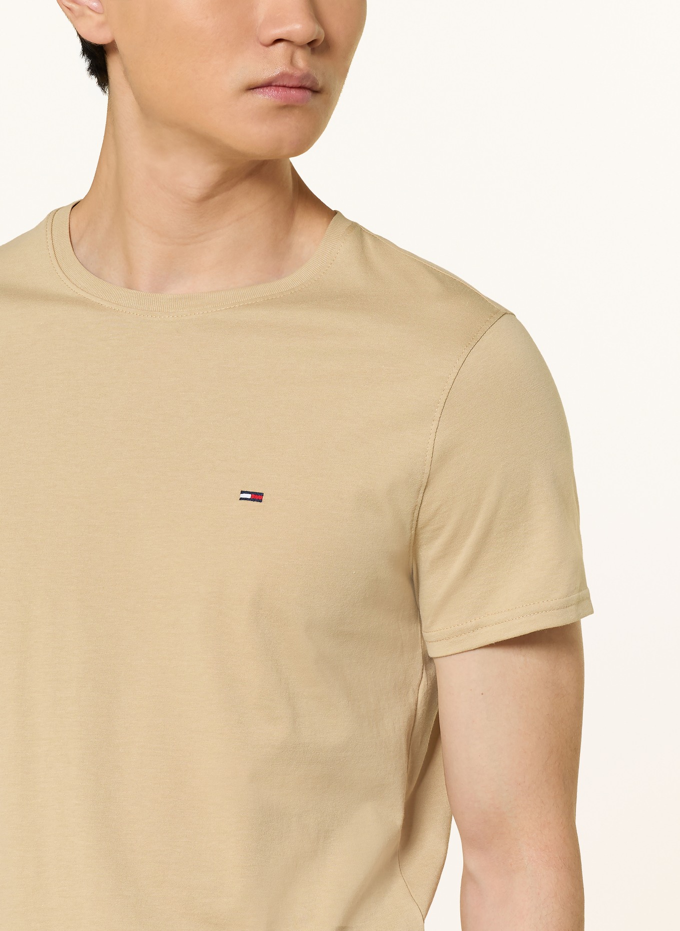 TOMMY JEANS T-shirt: BEIGE