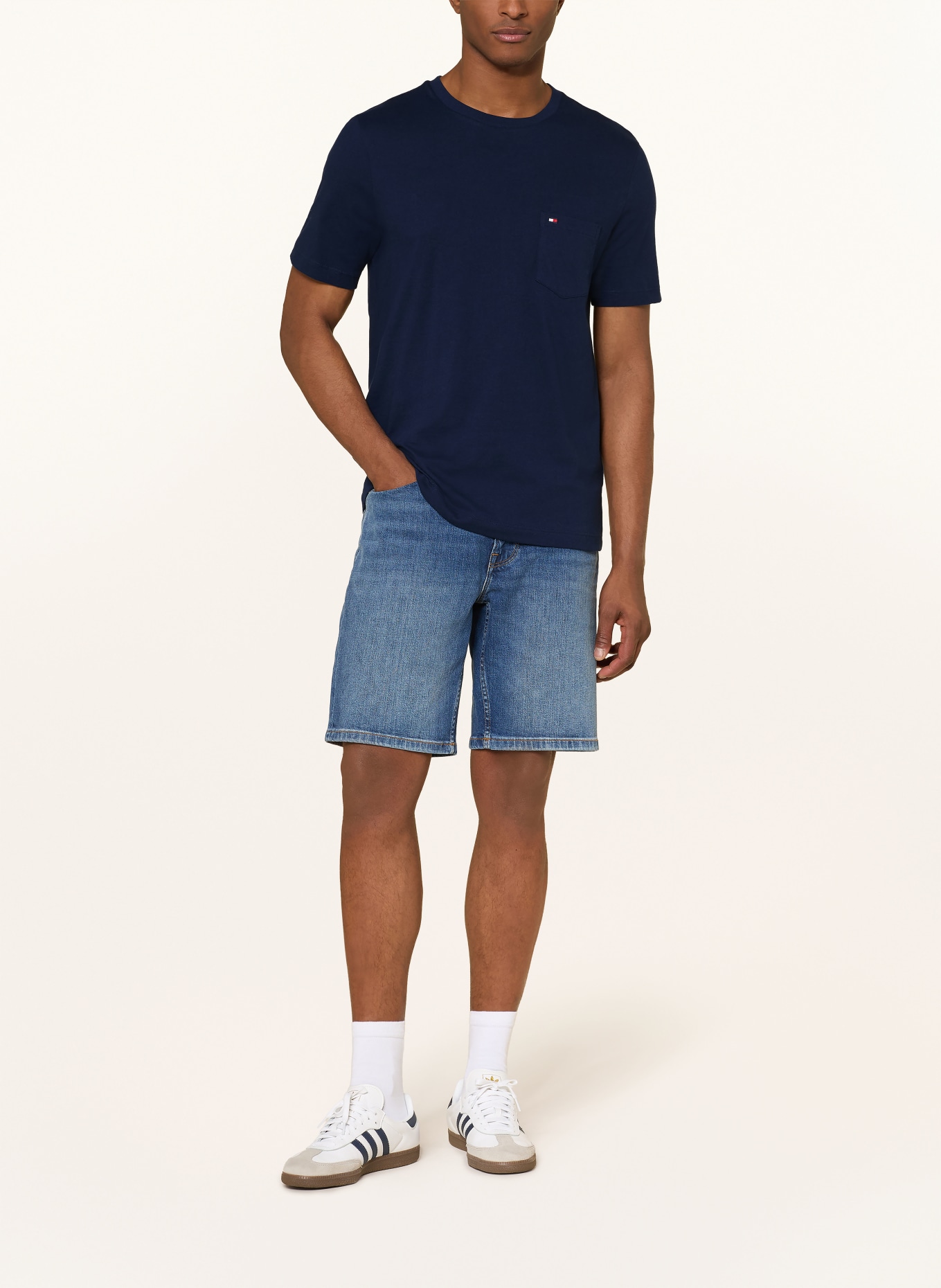 TOMMY HILFIGER Tričko: TMAVĚ MODRÁ