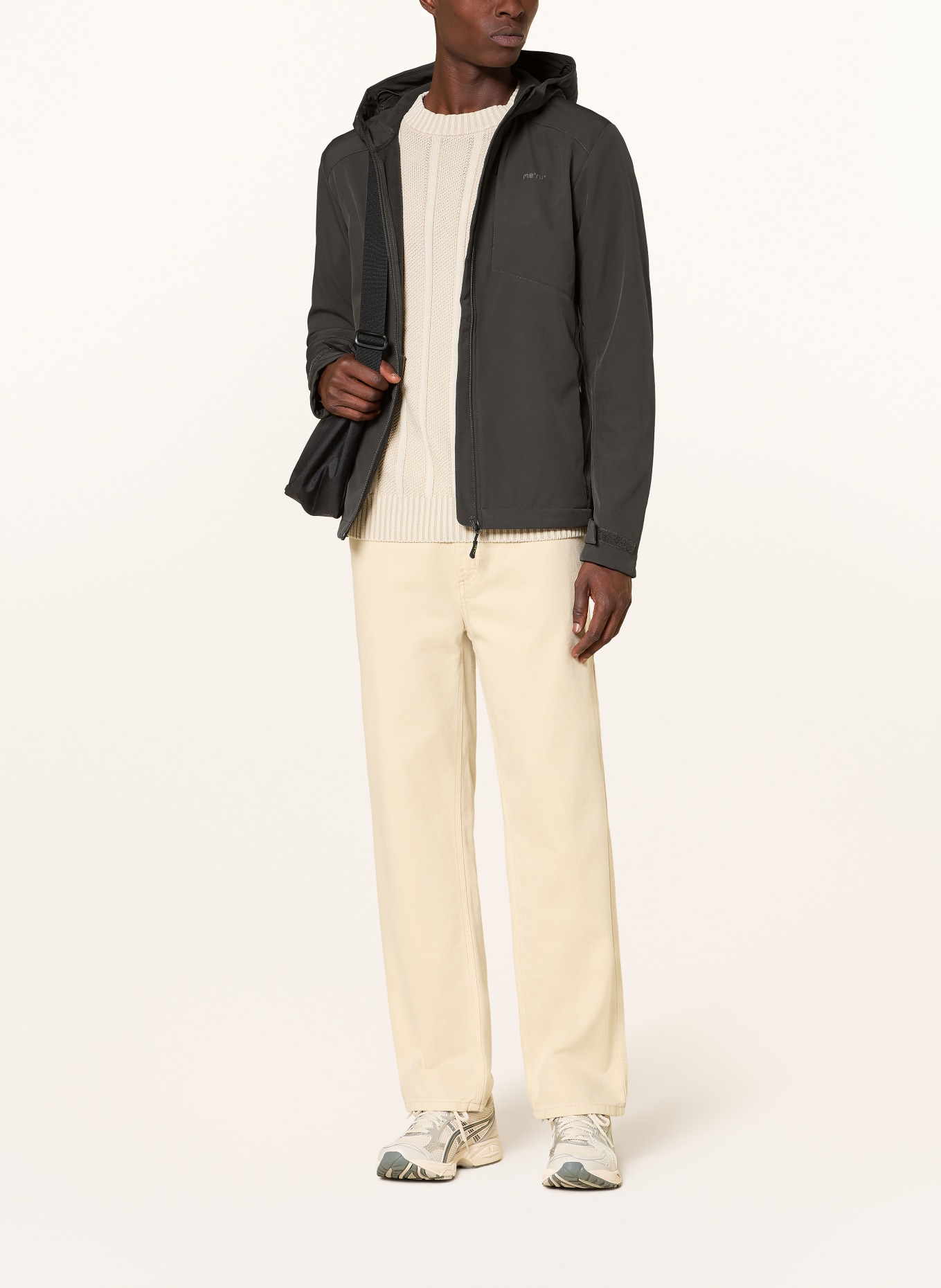 me°ru' Softshell-Jacke TOULOUSE: SCHWARZ