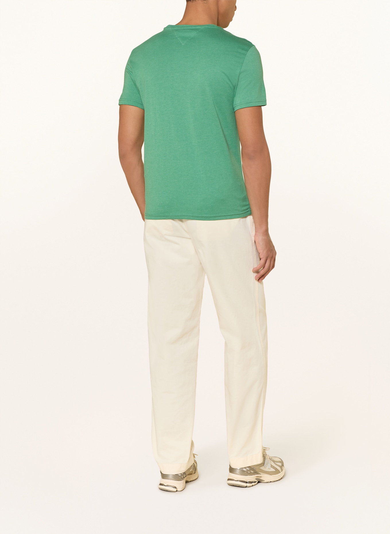 TOMMY JEANS T-Shirt: GRÜN