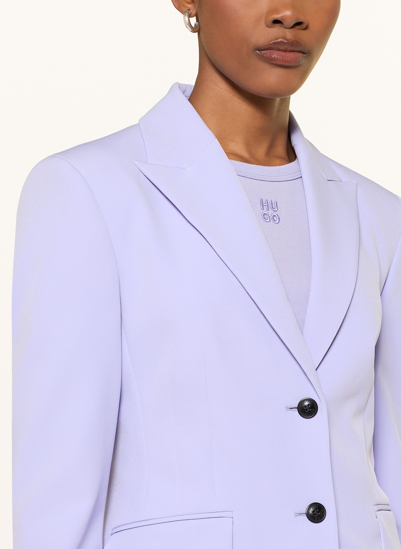 HUGO Blejzr ASMALLA: SVĚTLE FIALOVÁ