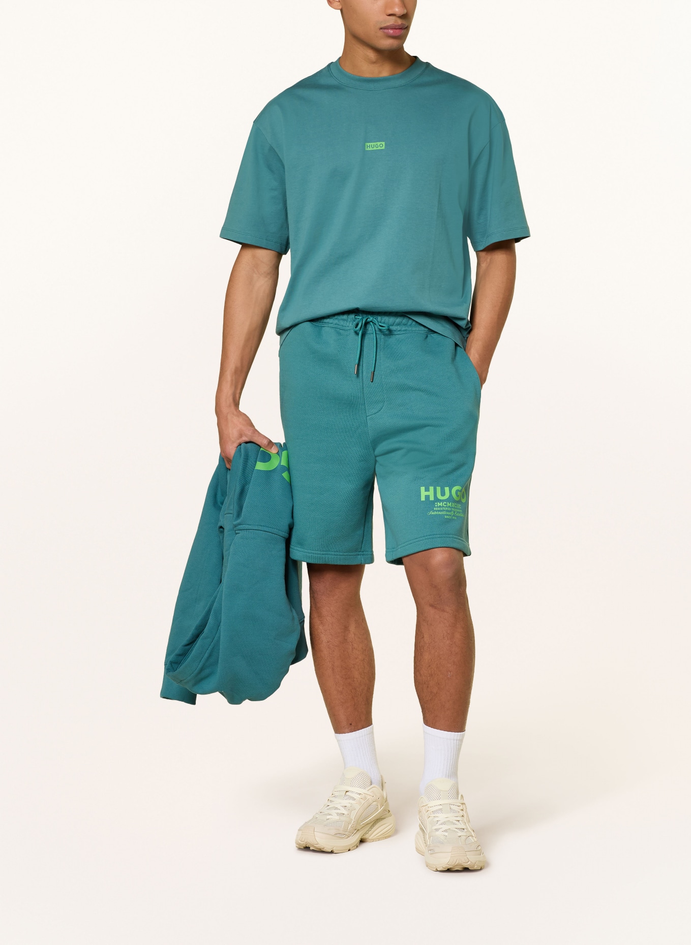 HUGO Sweatshorts NOMARIO: PETROL