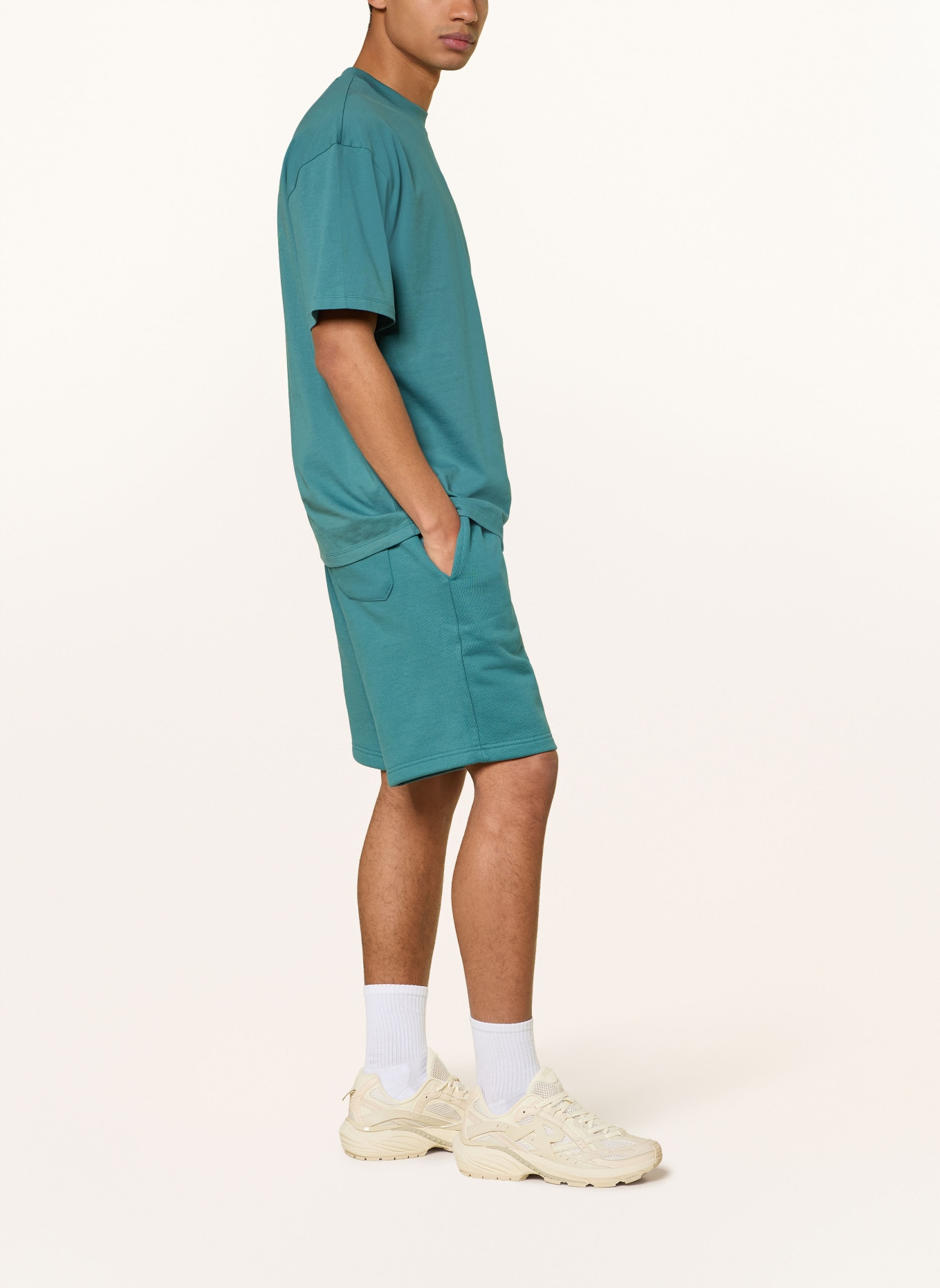 HUGO Sweatshorts NOMARIO: PETROL