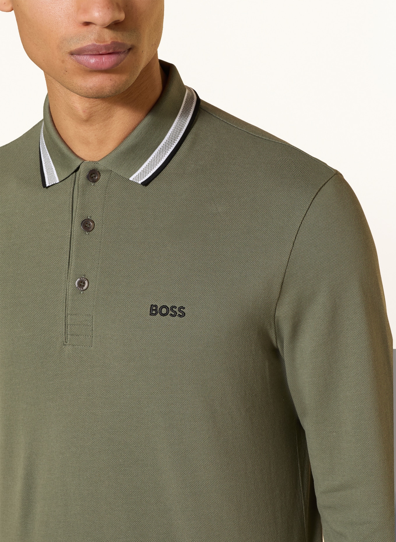 BOSS Polokošile z piké PLISY Regular Fit: KHAKI