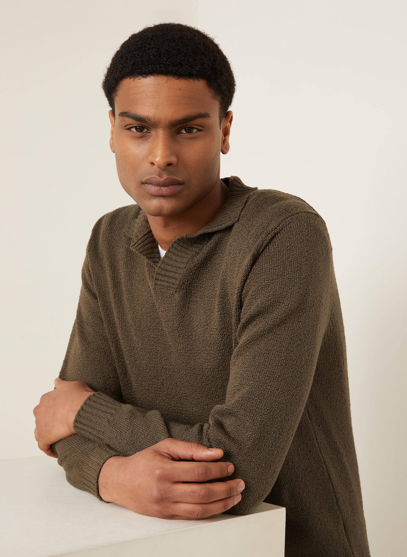 FIORONI Sweater: DARK BROWN