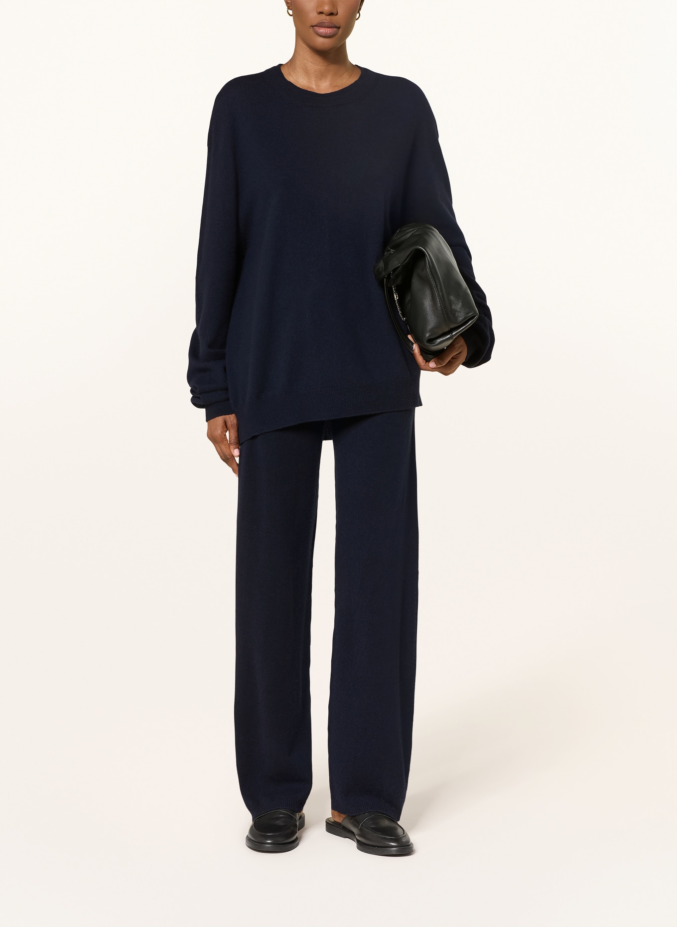 black palms Sweter z wełny merino z dodatkiem kaszmiru: GRANATOWY