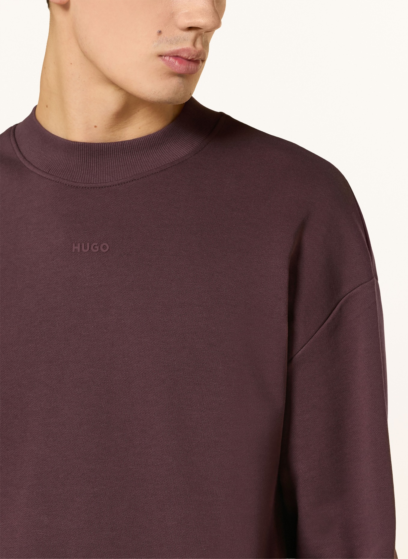 HUGO Sweatshirt DAPOCREW: DUNKELBRAUN