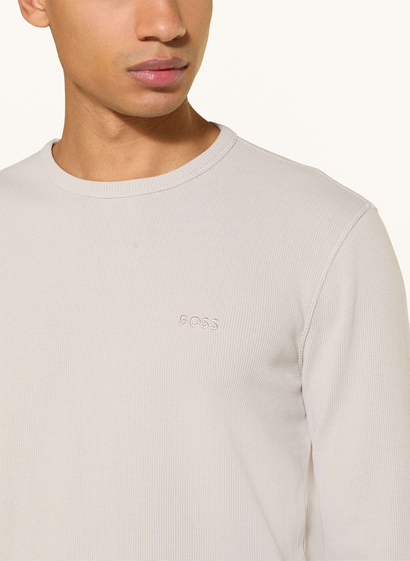 BOSS Longsleeve TEMPESTO: CREME