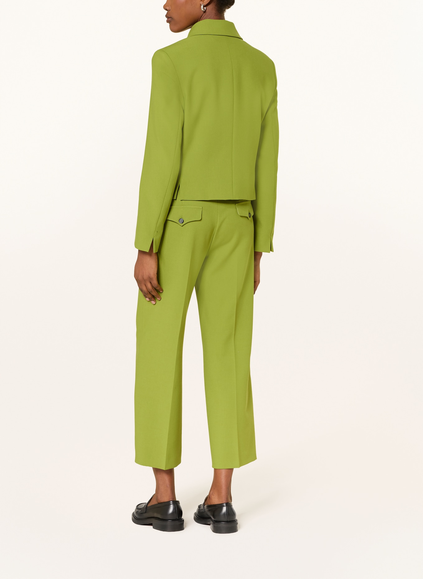 windsor. Blejzr: ZELENÁ