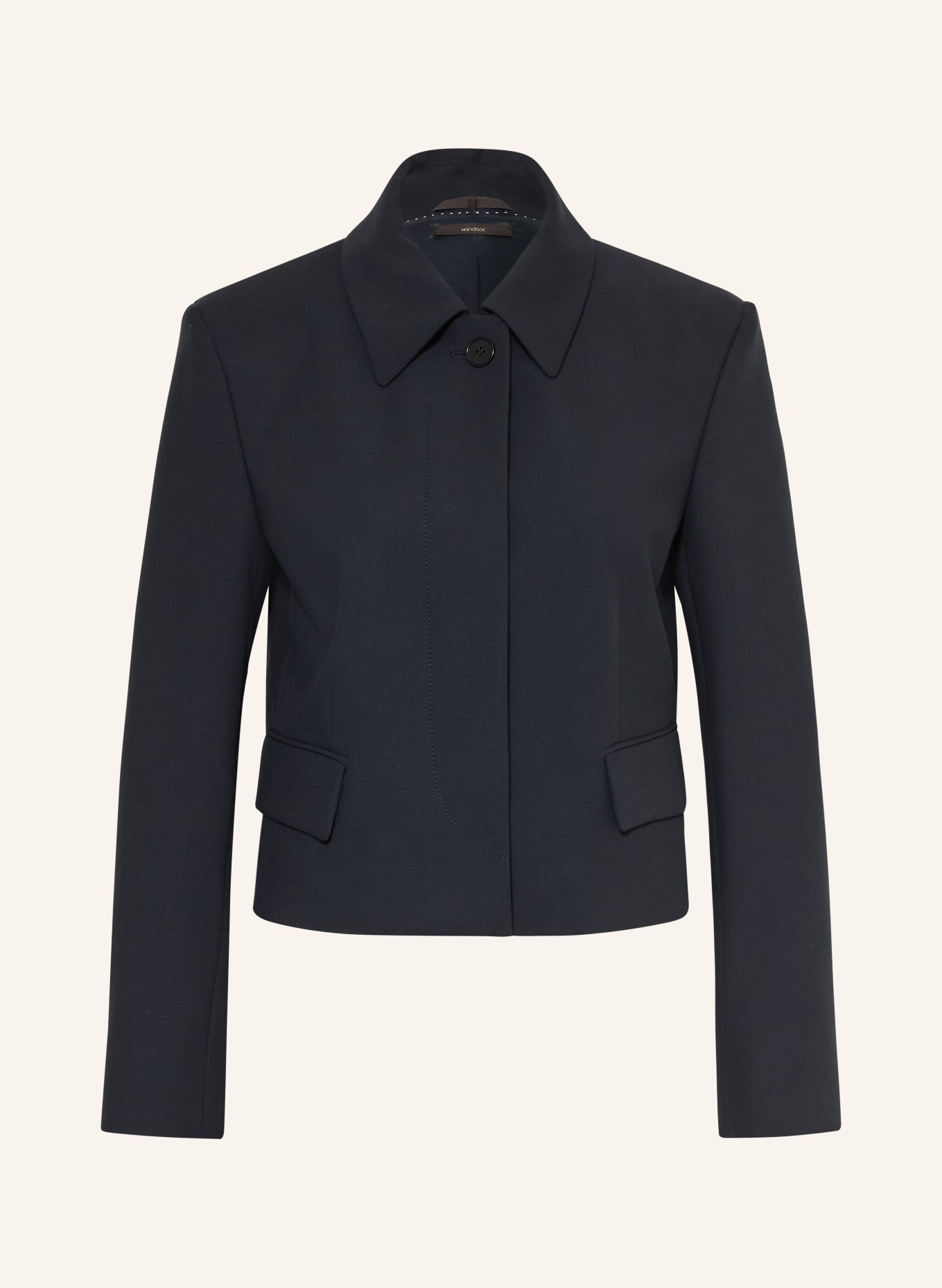 windsor. Blejzr: TMAVĚ MODRÁ