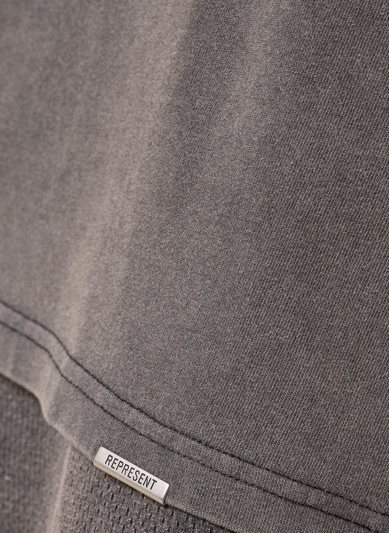 REPRESENT T-shirt: DONKERGRIJS