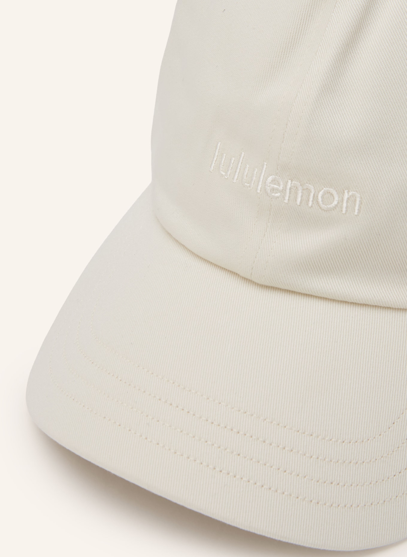 lululemon Kšiltovka: KRÉMOVÁ