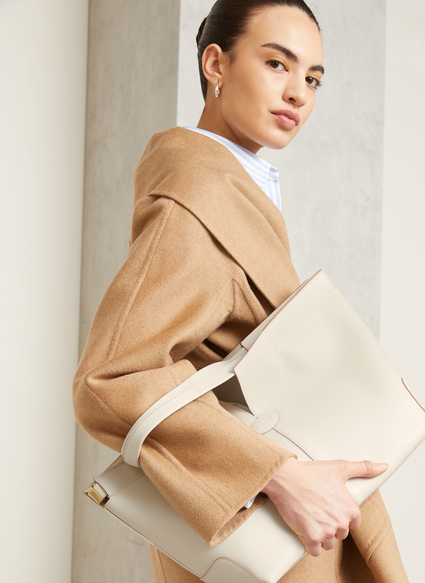 TOD'S Shopper MEDIO SMALL: ECRU