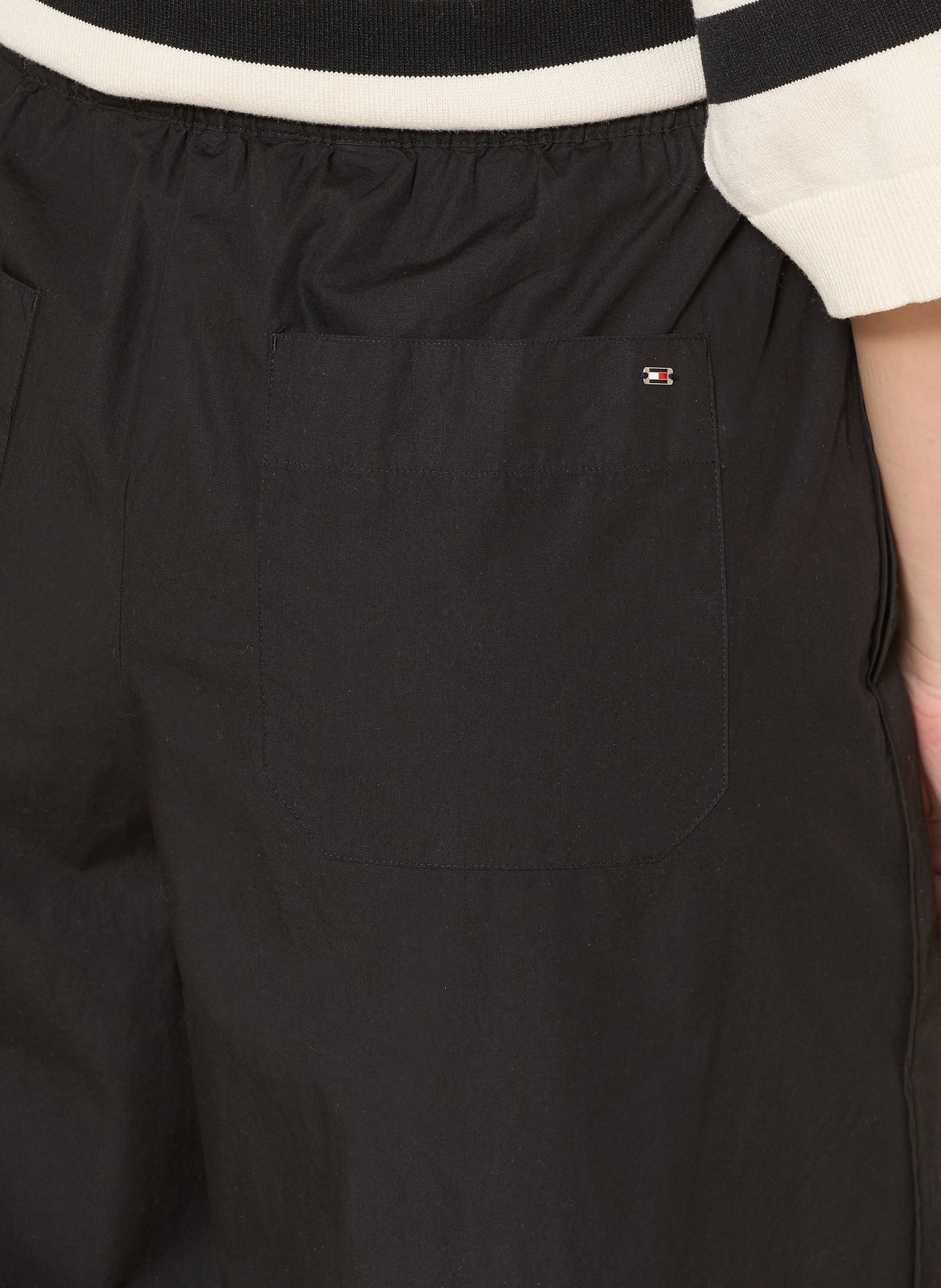 TOMMY HILFIGER Kalhoty Marlene POPLIN: ČERNÁ