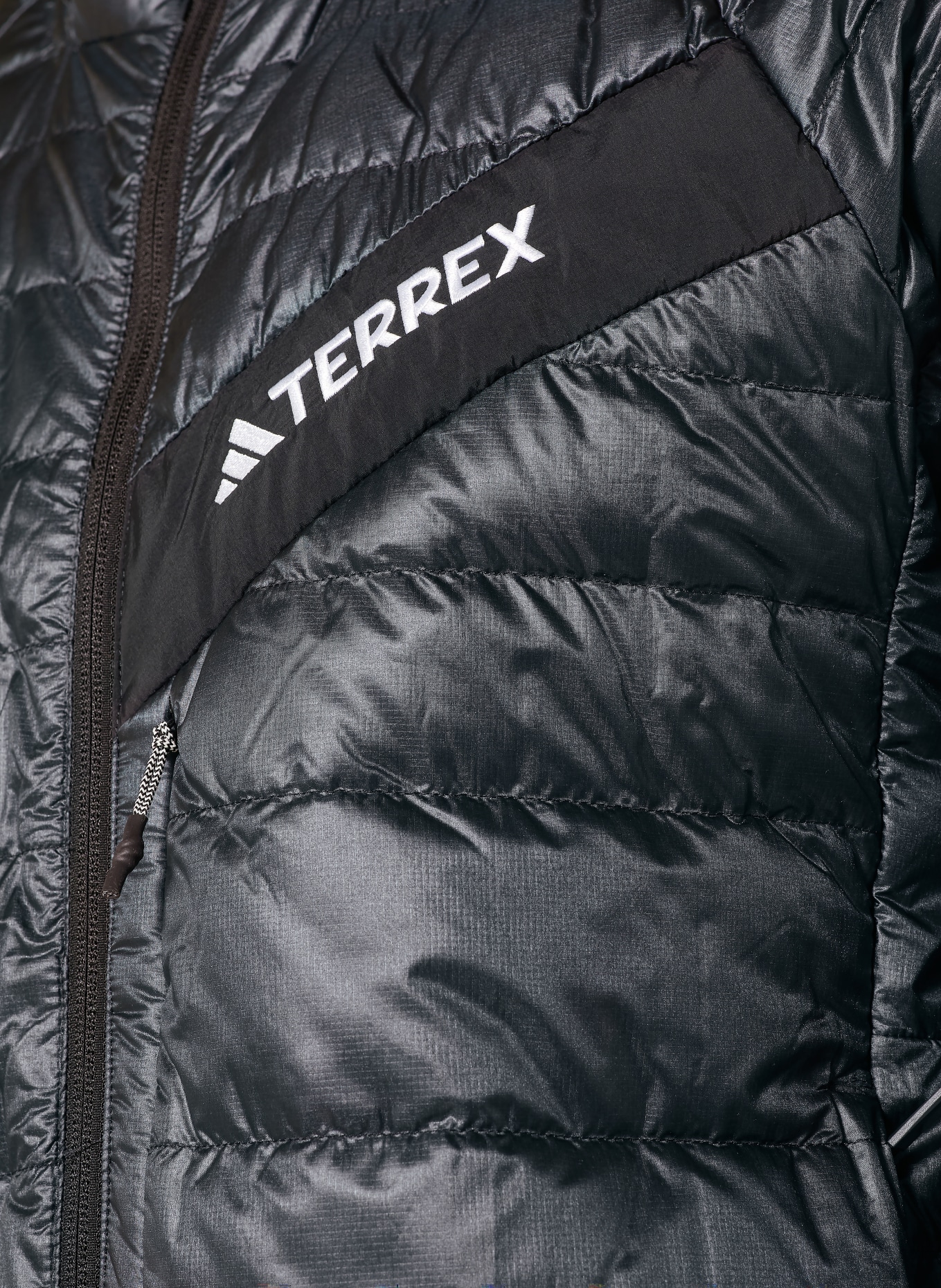 adidas TERREX Daunenjacke TERREX TECHROCK CLIMAWARM+: SCHWARZ