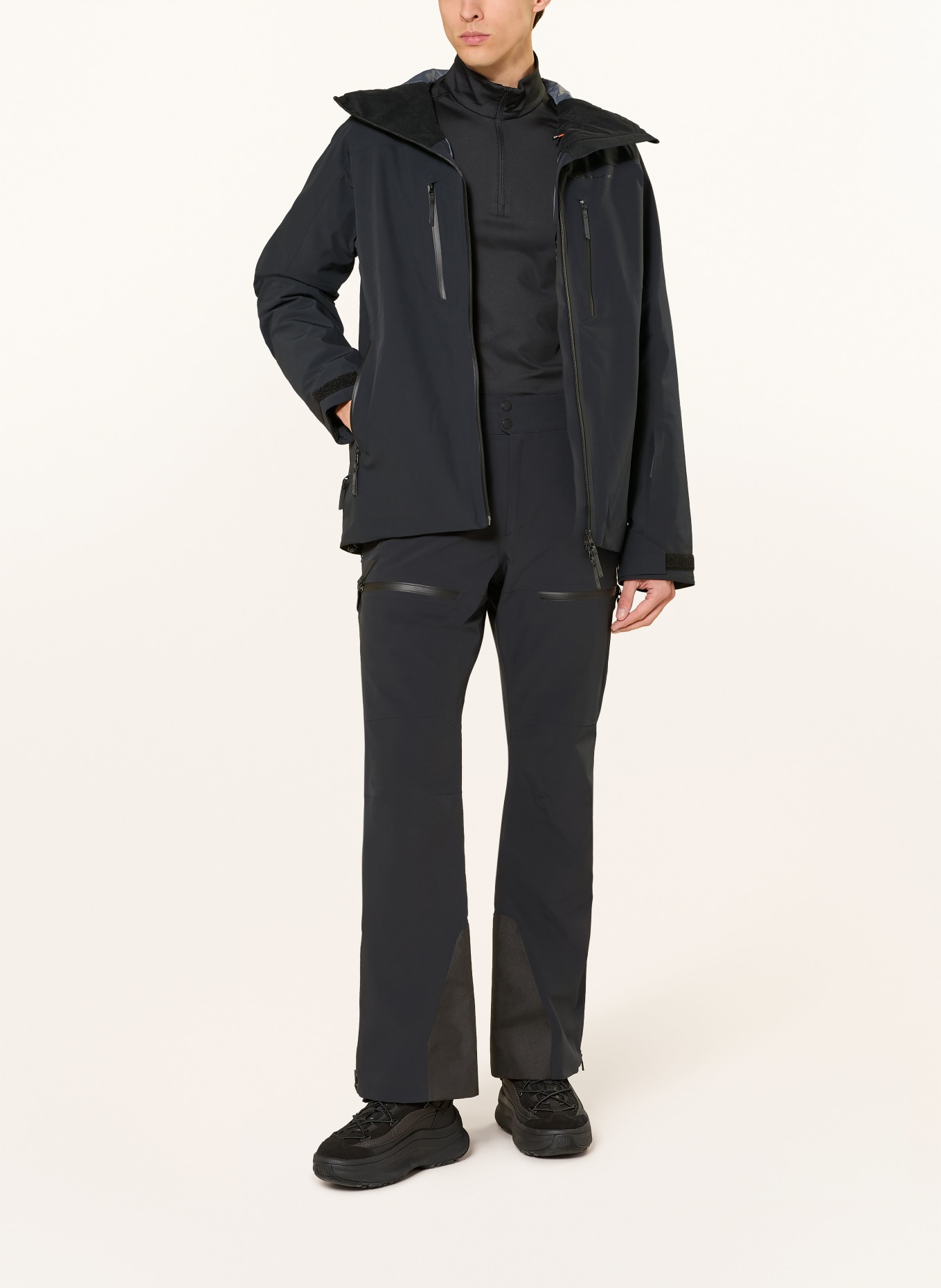 Peak Performance Skijacke WHITELIGHT APX HIPE®: SCHWARZ