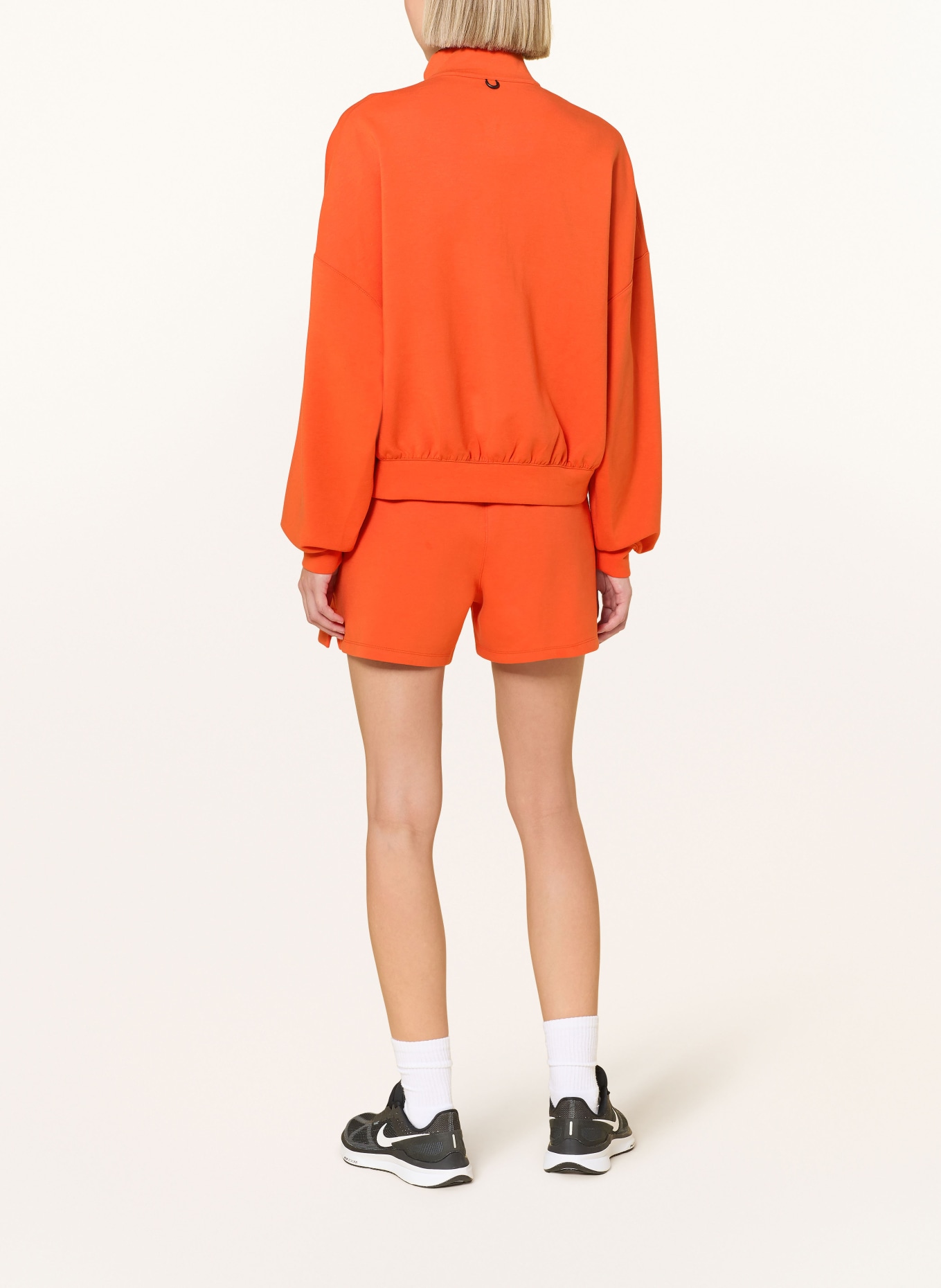 Nike Sweatshirt: ORANGE