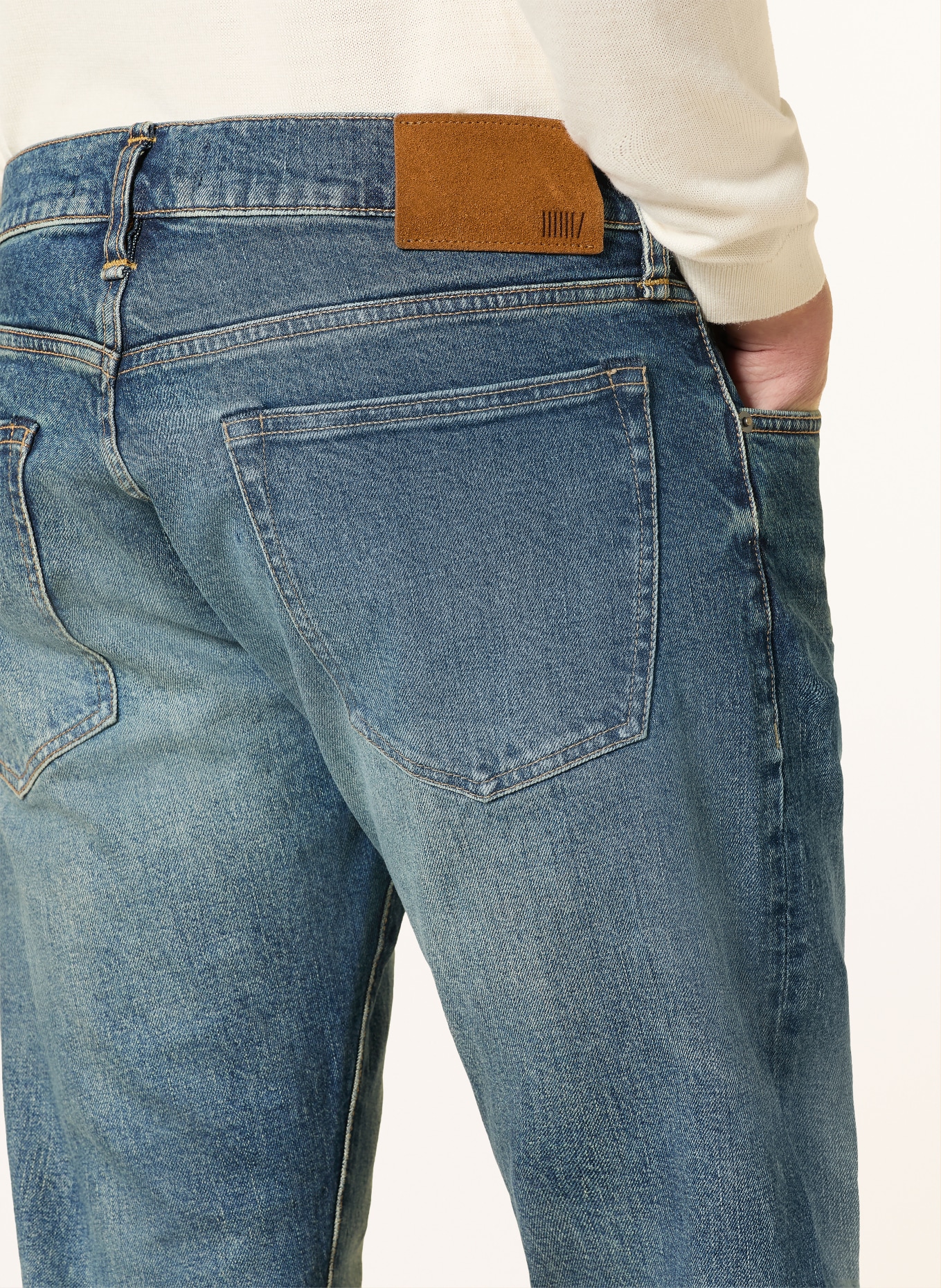 BOSS Jeans Slim Fit: 422 MEDIUM BLUE