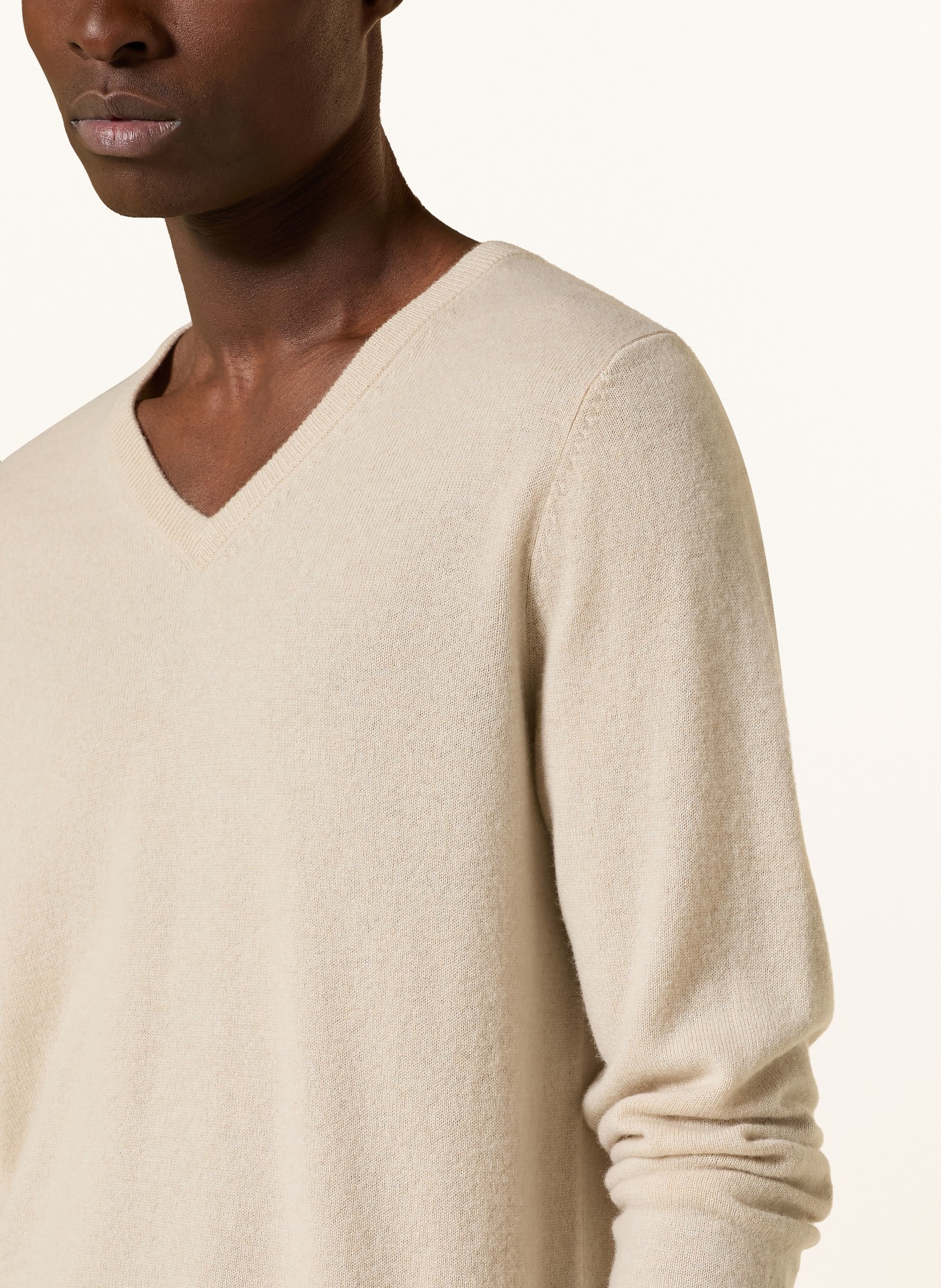 FTC CASHMERE Kasjmier trui: BEIGE