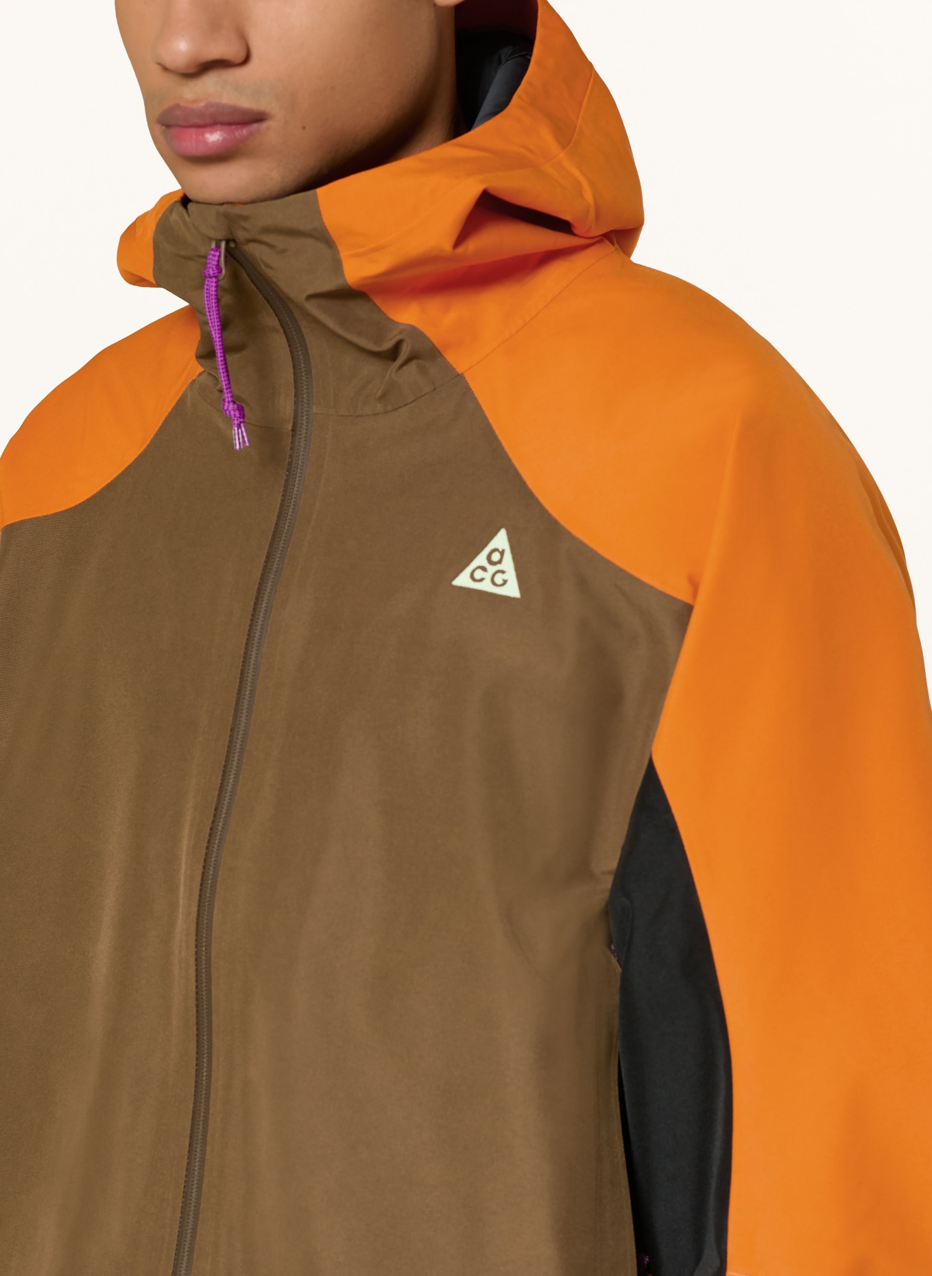 Nike Funktionsjacke ACG MYSTERY LIGHTS: ORANGE / COGNAC / SCHWARZ