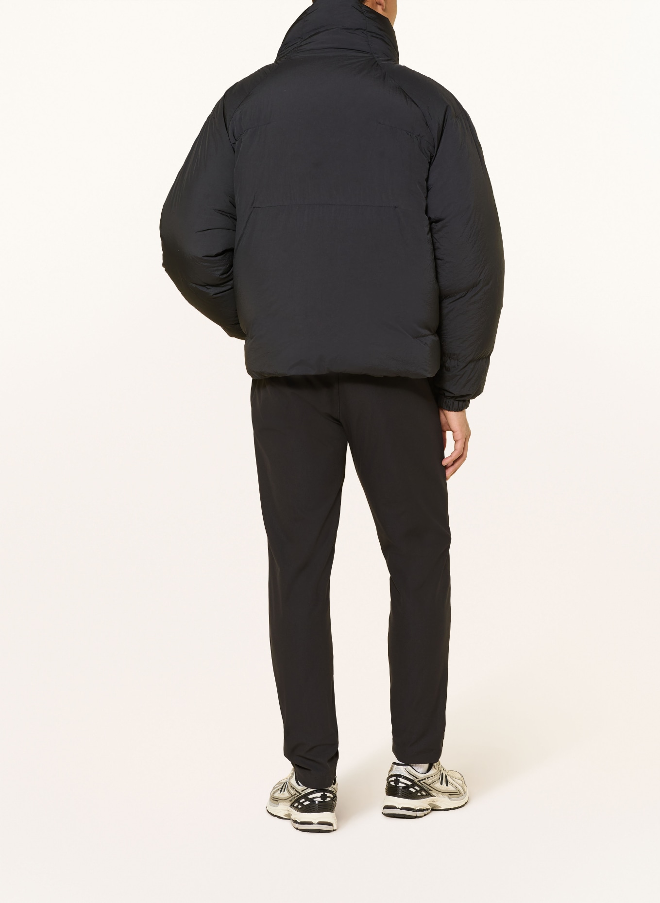 District Vision UDD DX down jacket: BLACK