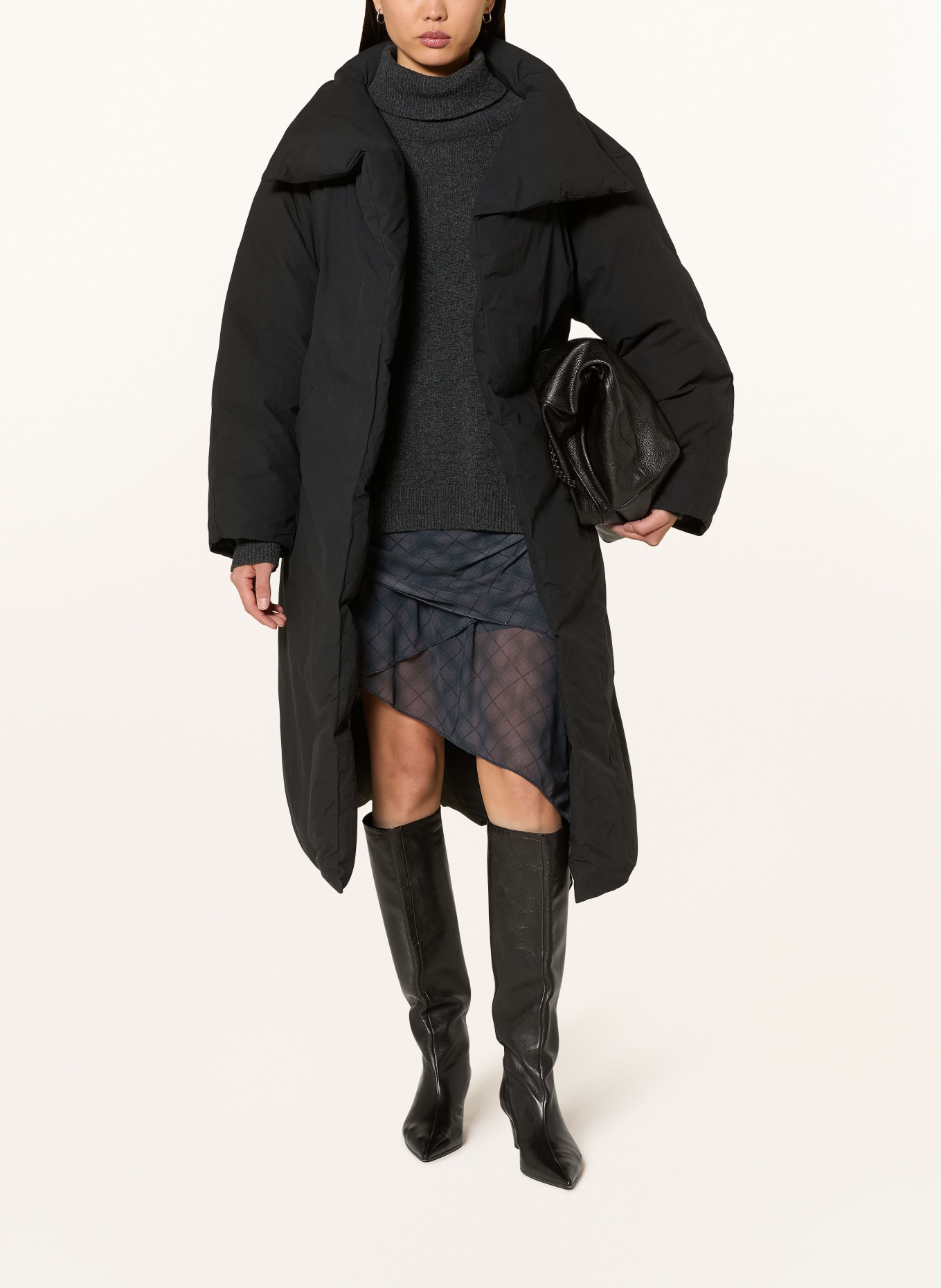 ELEH Mantel PIUMINO: SCHWARZ