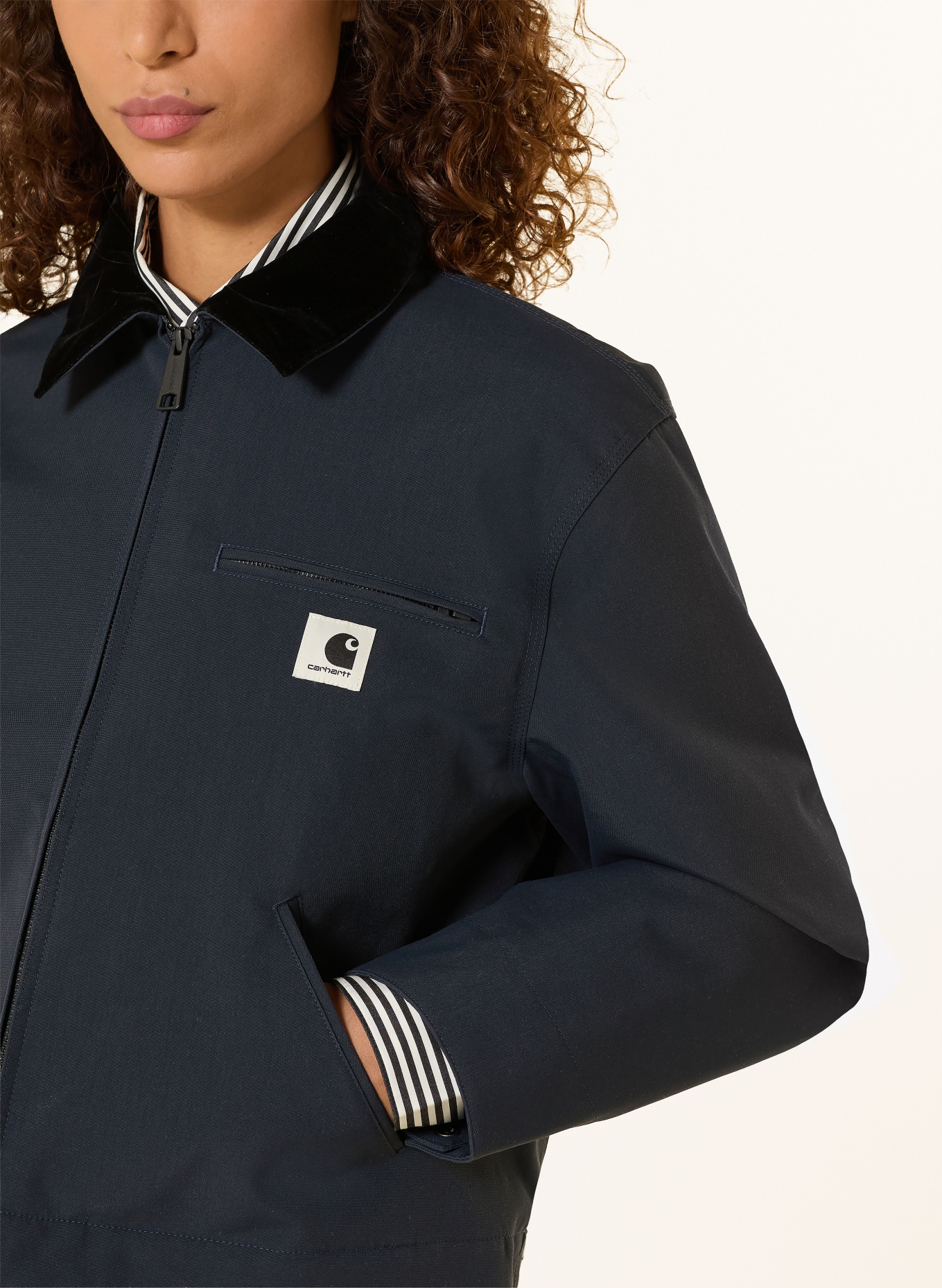 carhartt WIP Jacke NEWKIRK: DUNKELBLAU / SCHWARZ