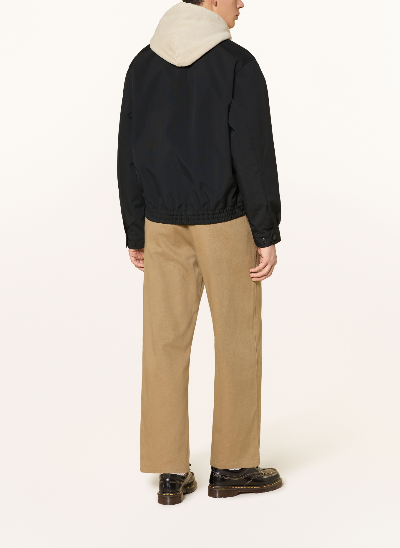 carhartt WIP Bunda NEVEN: ČERNÁ