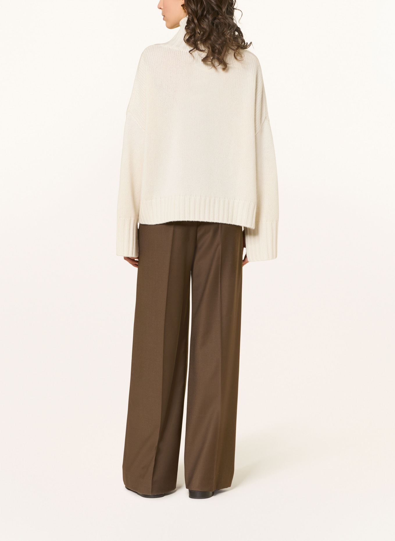 SOFT GOAT Rollkragenpullover aus Cashmere: ECRU