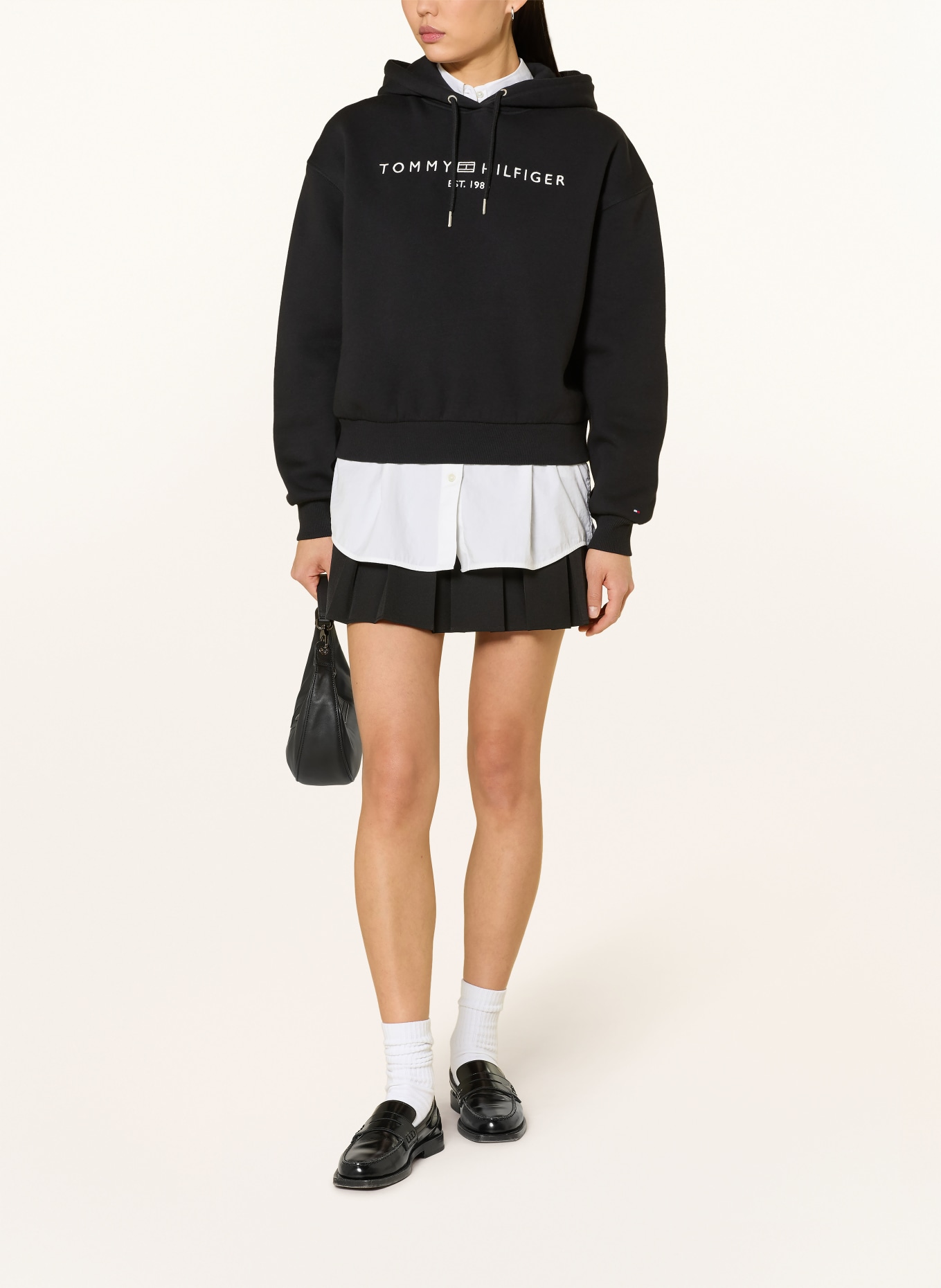 TOMMY HILFIGER Hoodie: BLACK