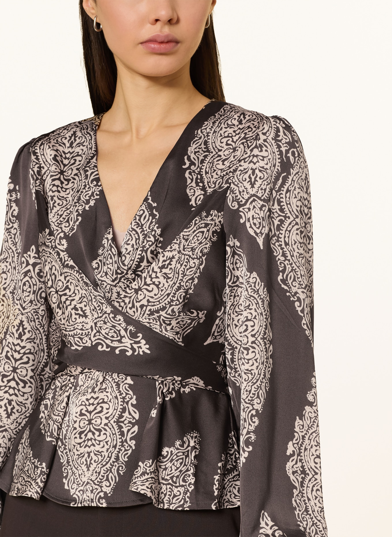 NEO NOIR RISTA blouse top in satin wrap look: DARK BROWN / LIGHT BROWN