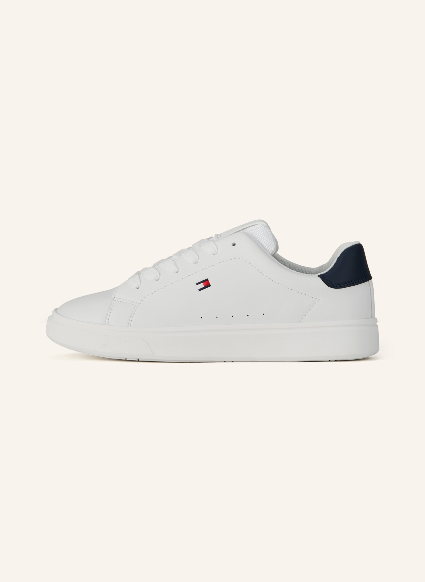 TOMMY HILFIGER sneaker: WHITE / BLACK
