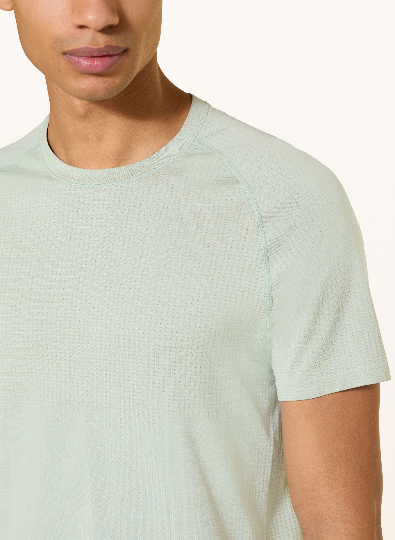 lululemon T-Shirt METAL VENT TECH SHORT SLEEVE 3.0: HELLGRÜN