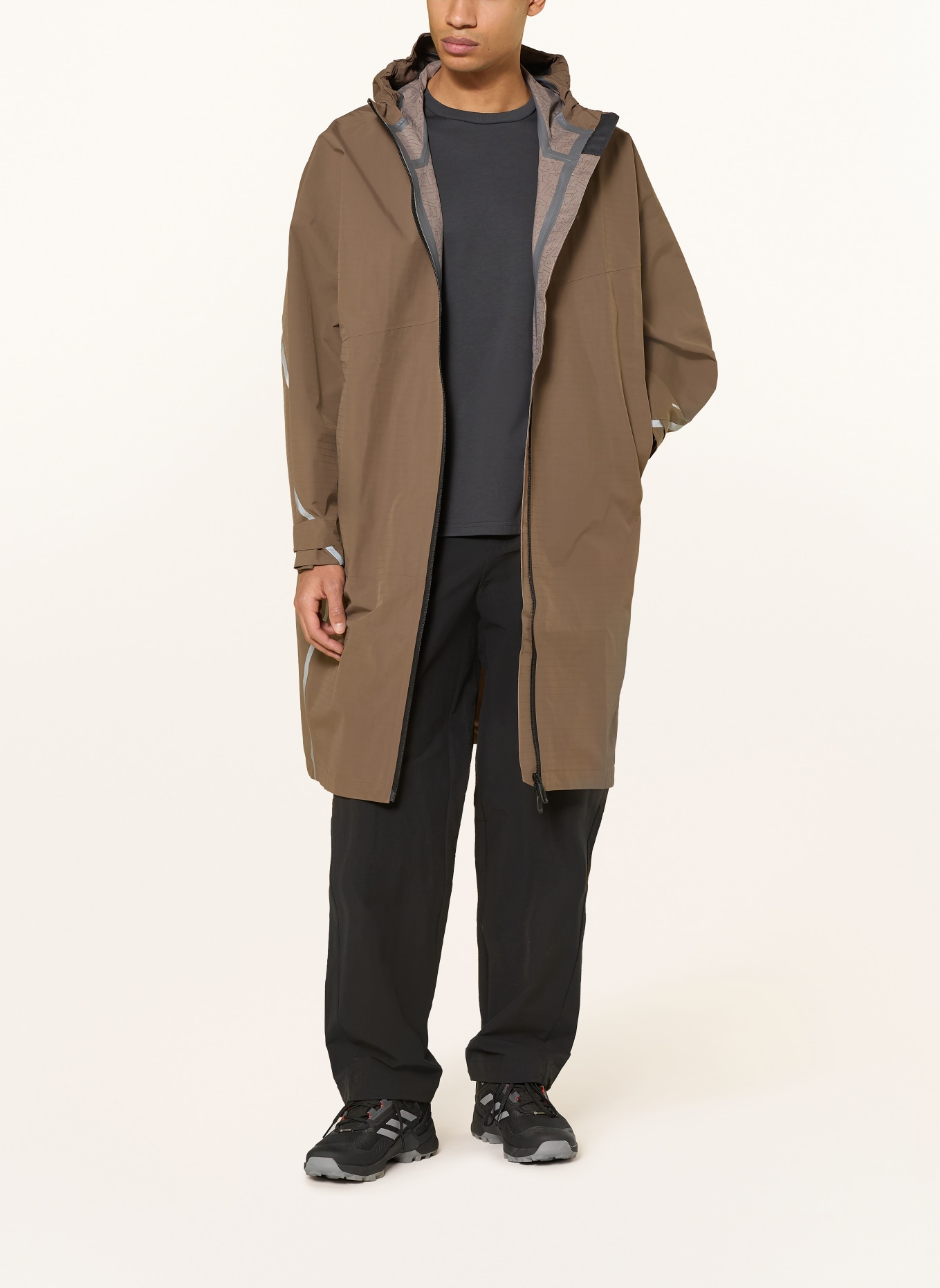 adidas TERREX Kurtka przeciwdeszczowa XPLORIC: CIEMNOBRĄZOWY