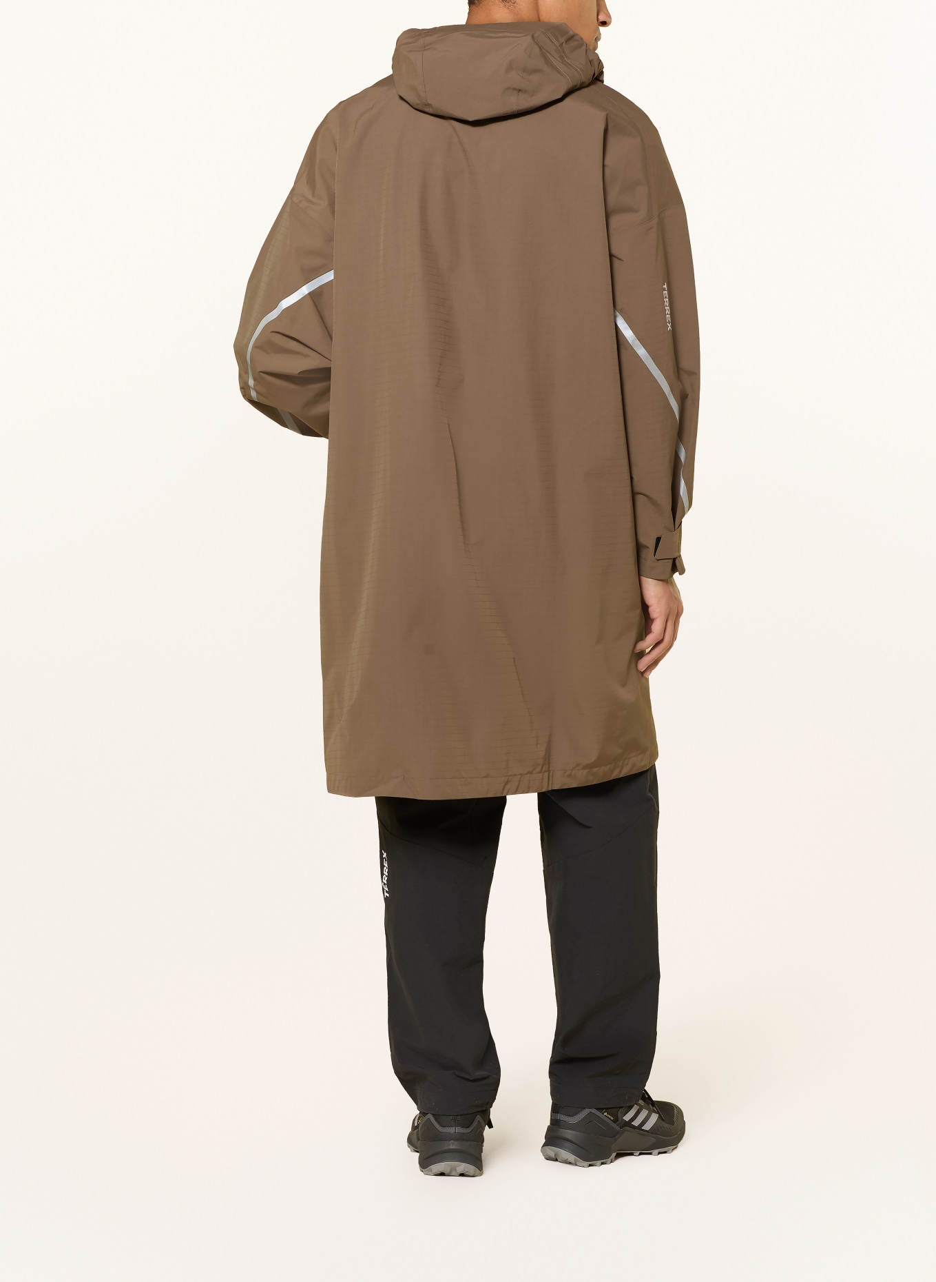 adidas TERREX Kurtka przeciwdeszczowa XPLORIC: CIEMNOBRĄZOWY