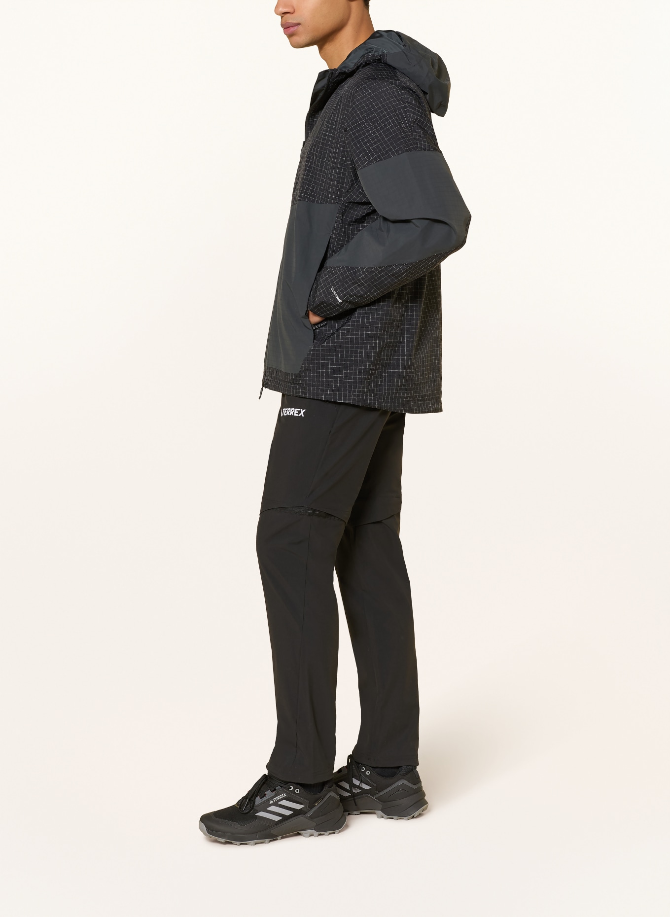 adidas TERREX Regenjacke TERREX XPLORIC 2L: SCHWARZ / WEISS