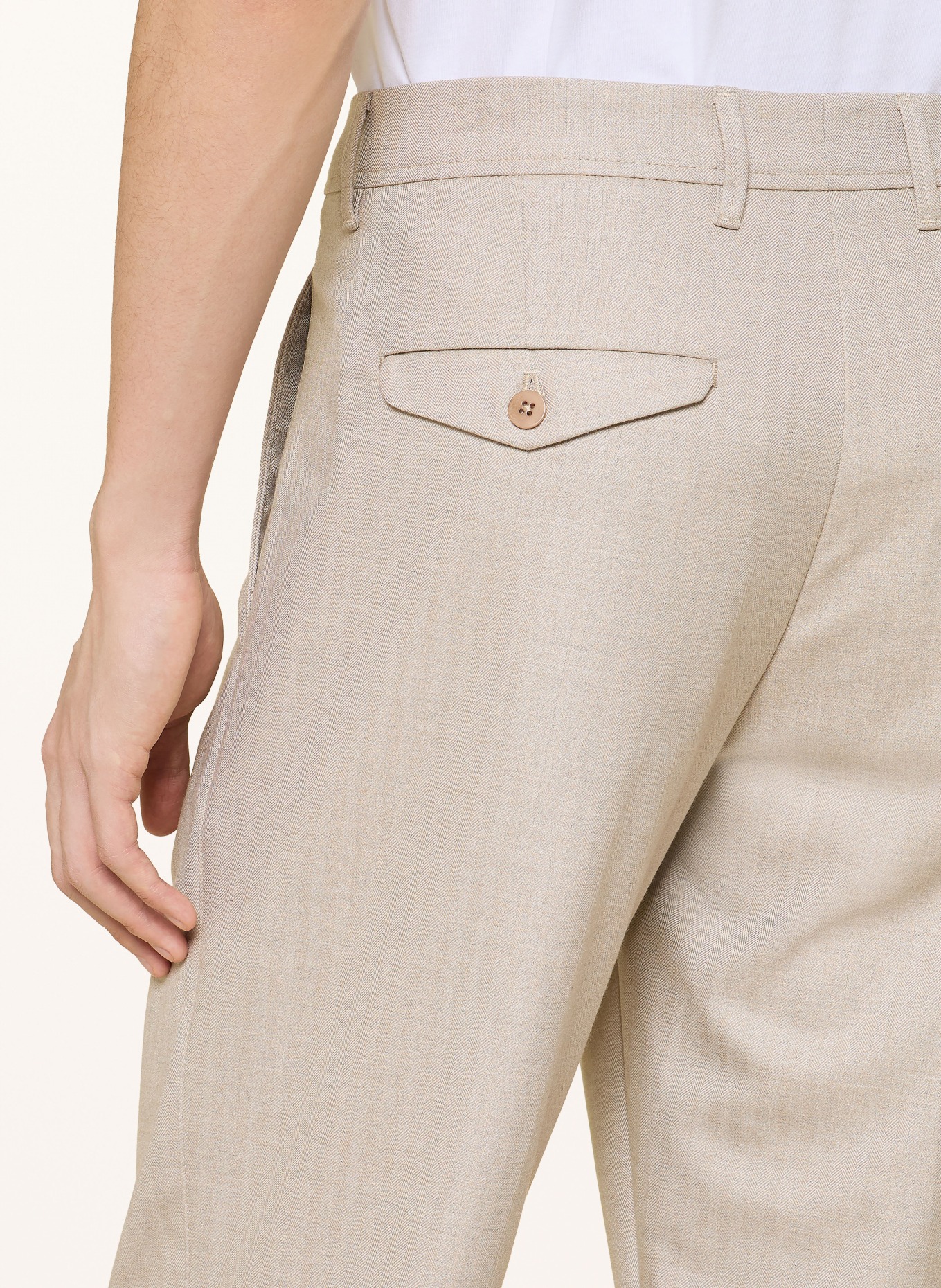 DRYKORN Chino DEVYN Regular Fit: SVĚTLE HNĚDÁ